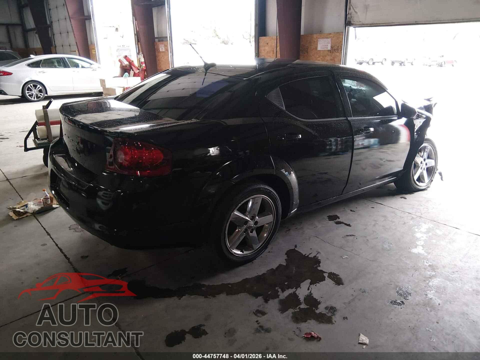 DODGE AVENGER 2011 - 1B3BD2FG9BN574326