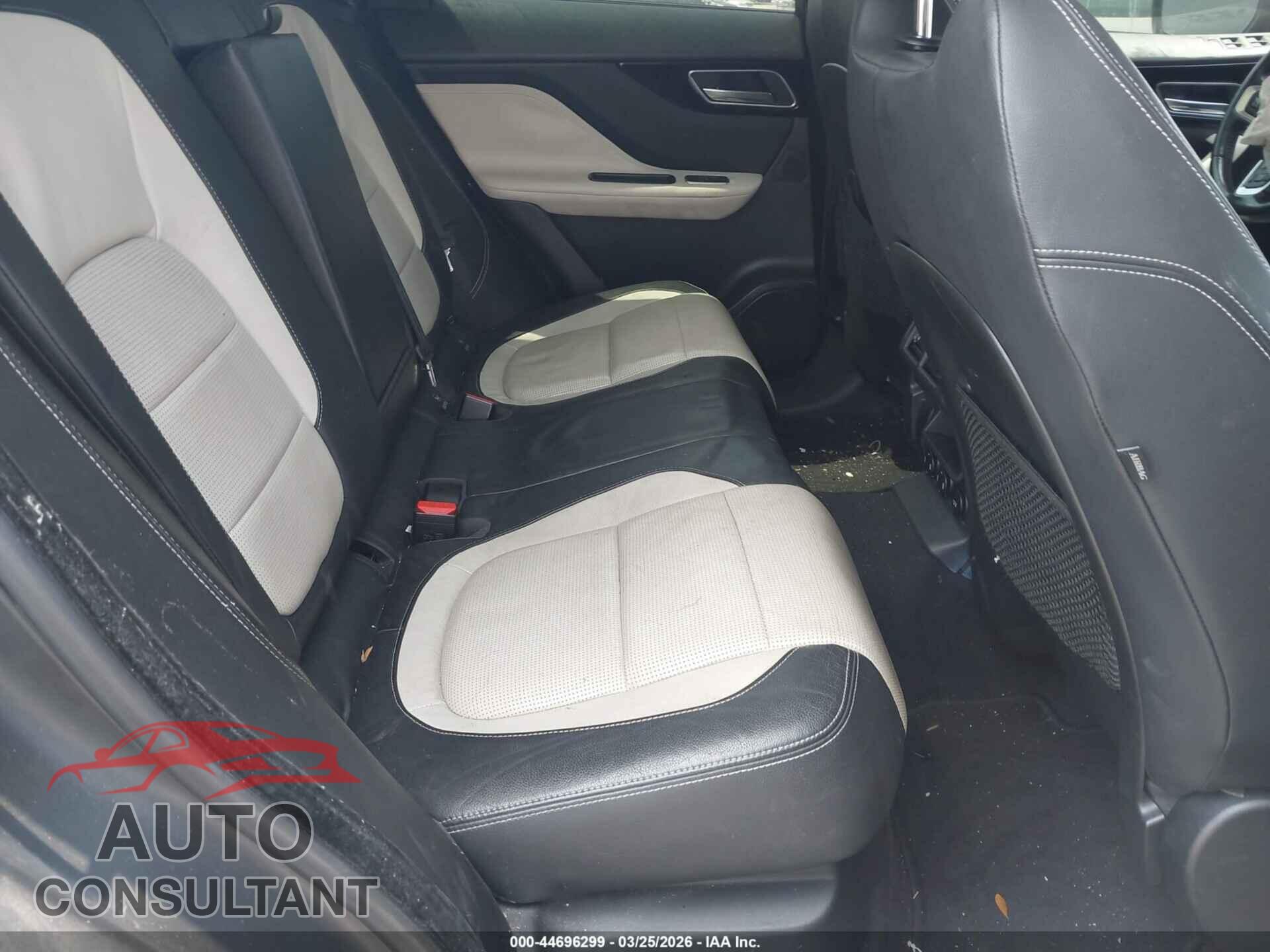 JAGUAR F-PACE 2017 - SADCL2BV9HA046980