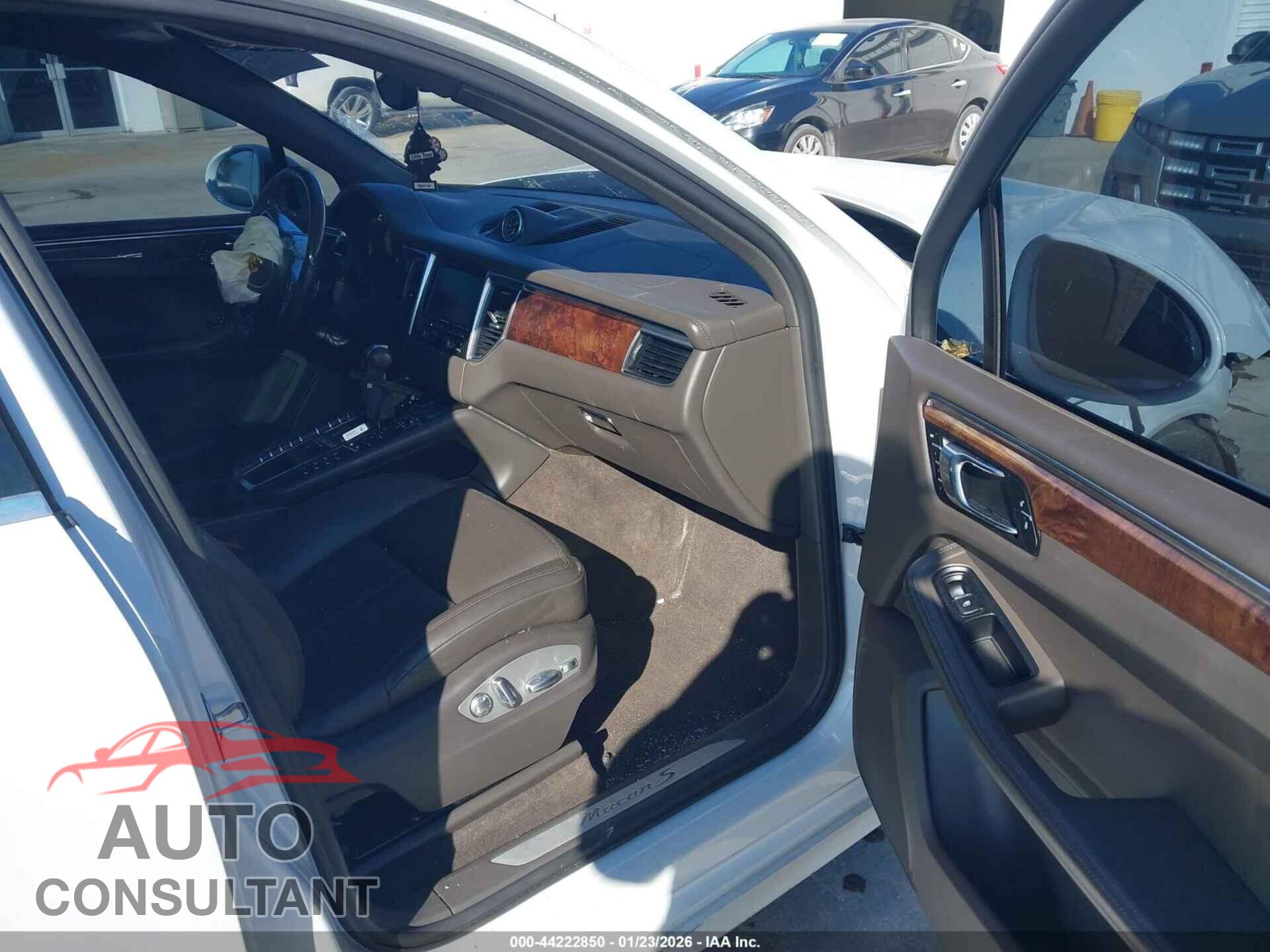 PORSCHE MACAN 2016 - WP1AB2A58GLB41846