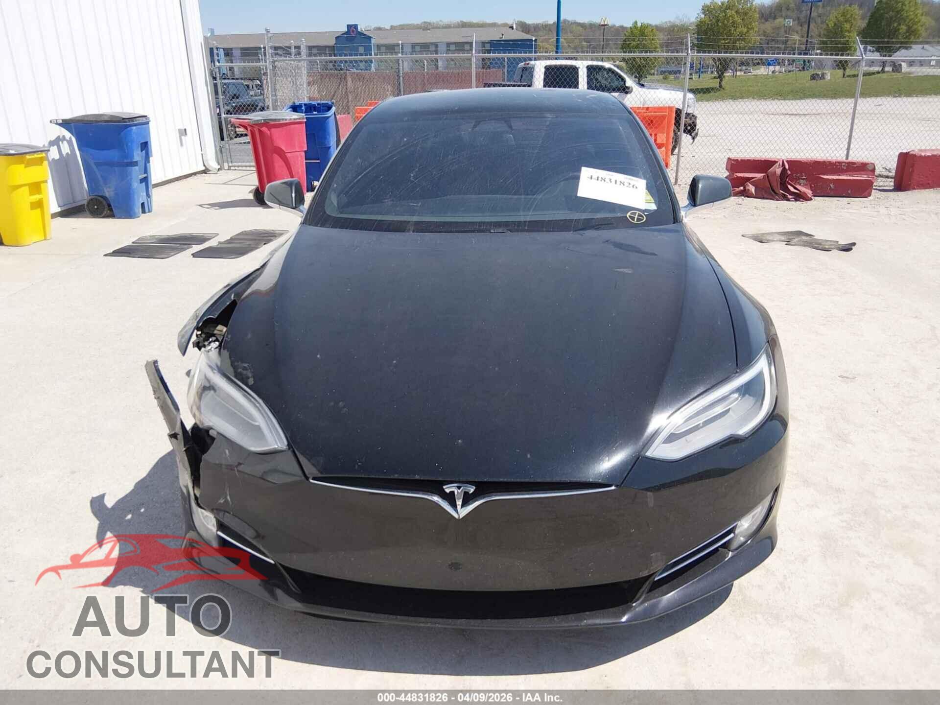 TESLA MODEL S 2017 - 5YJSA1E22HF230495
