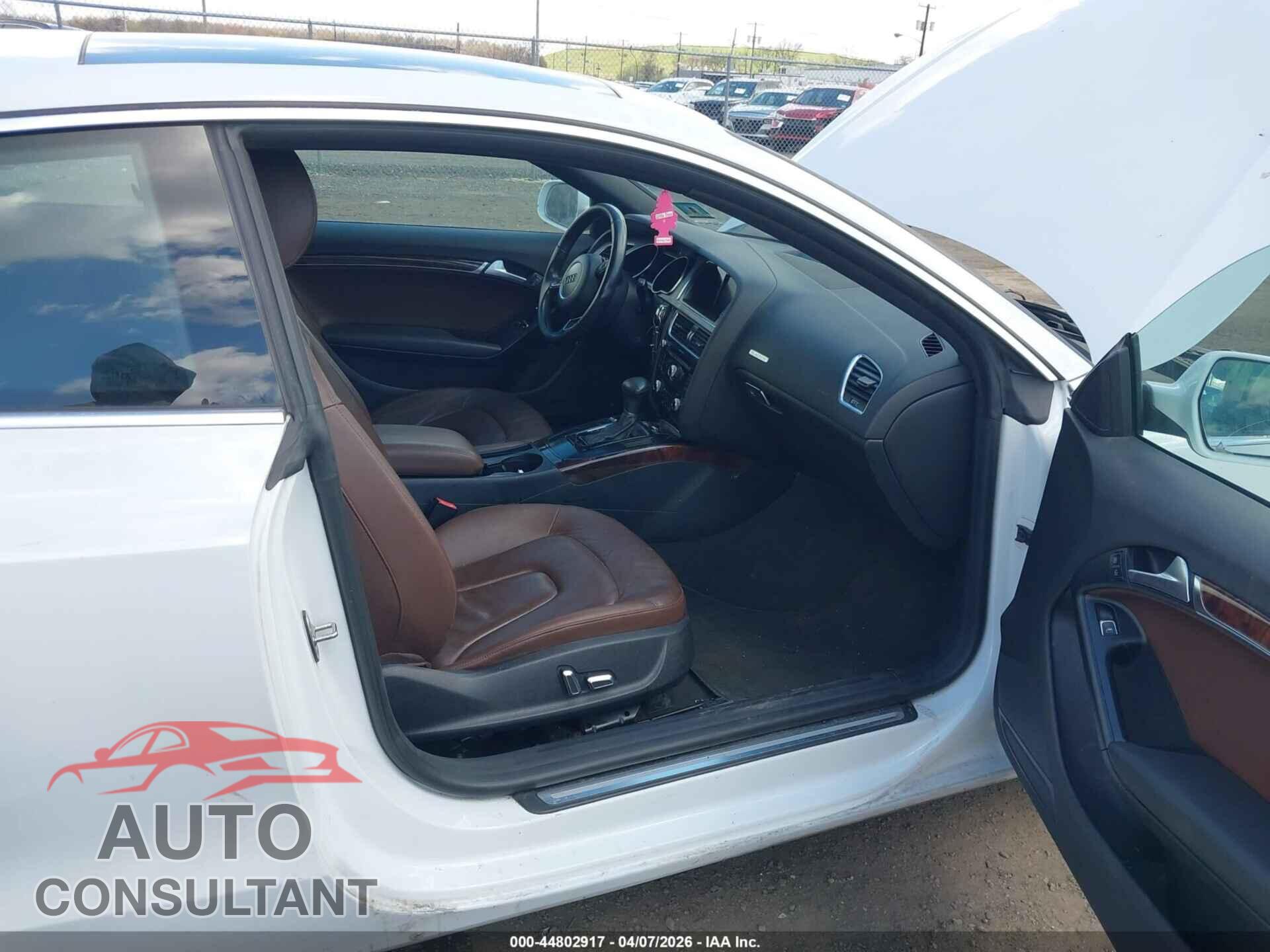 AUDI A5 2014 - WAUCFAFRXEA037899