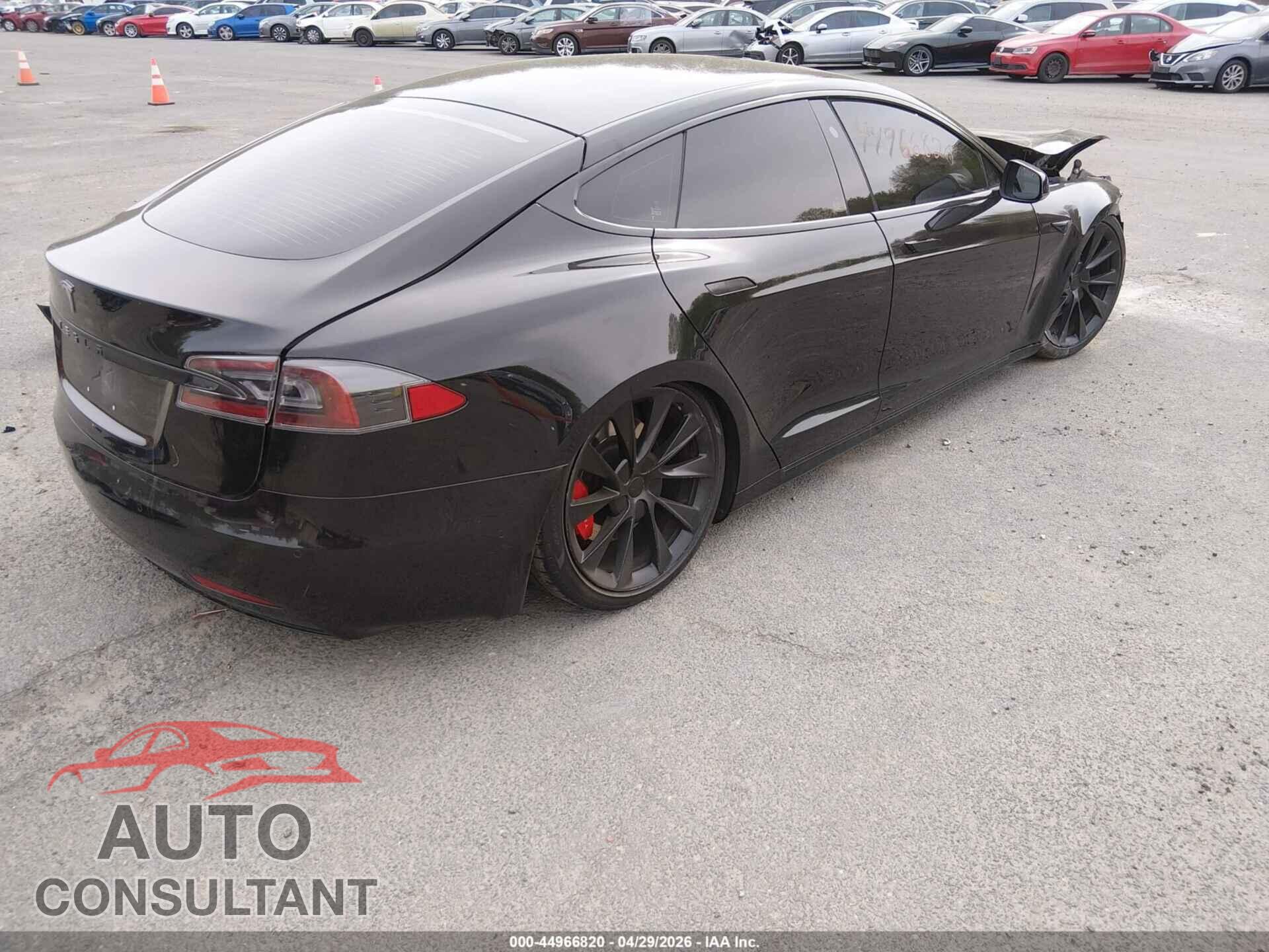 TESLA MODEL S 2020 - 5YJSA1E22LF380129