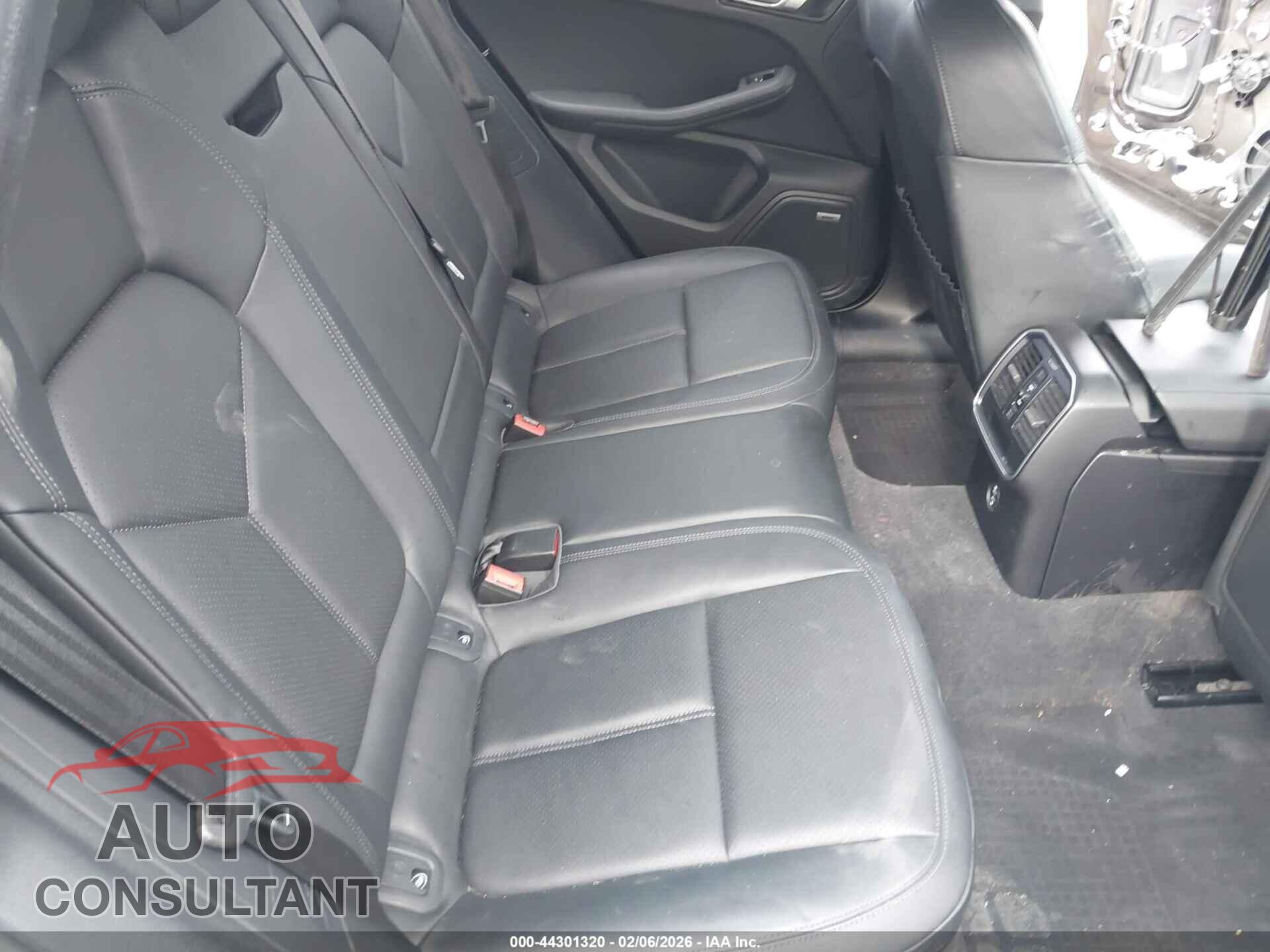 PORSCHE MACAN 2021 - WP1AB2A51MLB37343
