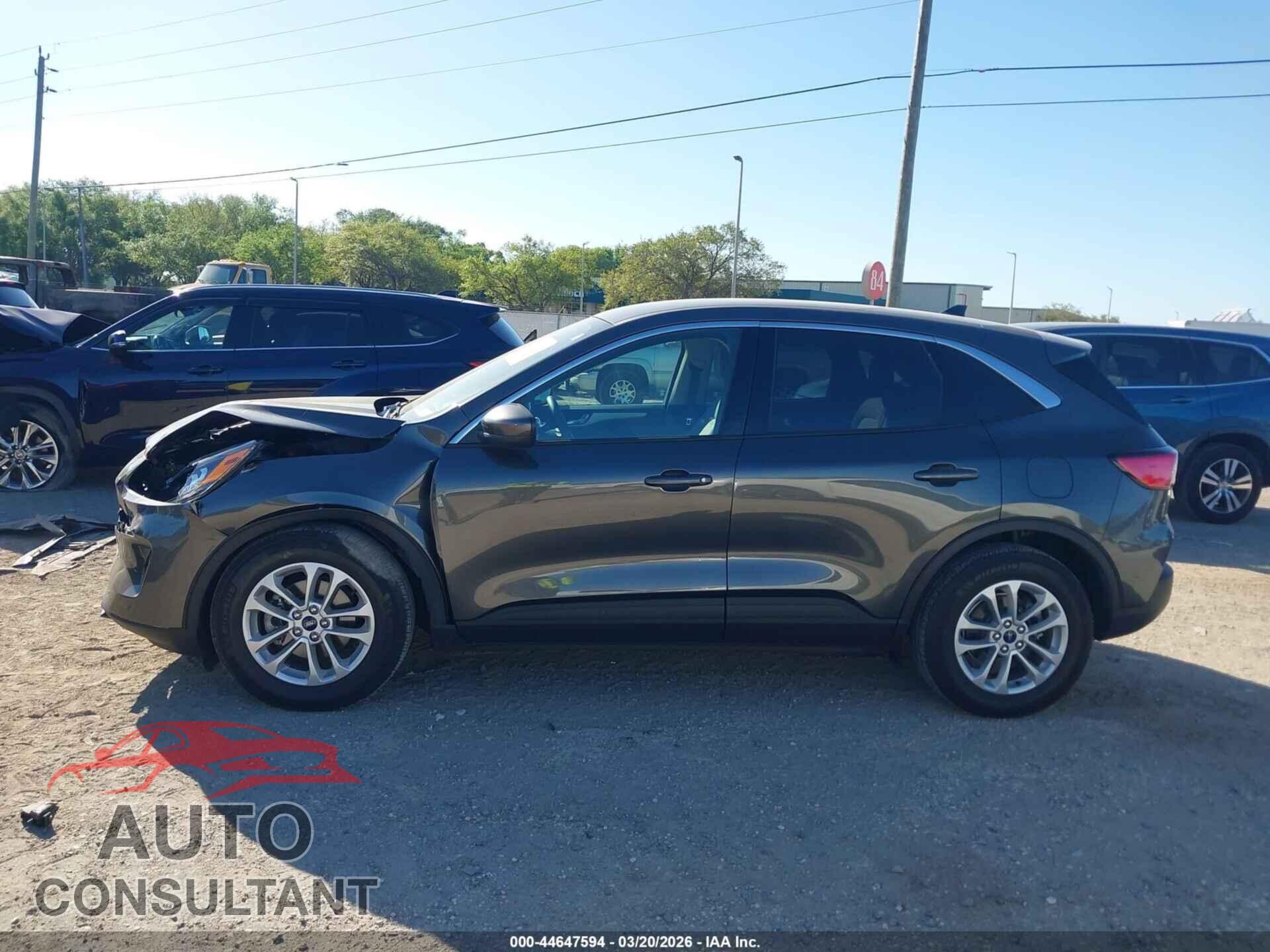 FORD ESCAPE 2020 - 1FMCU0G63LUA06640