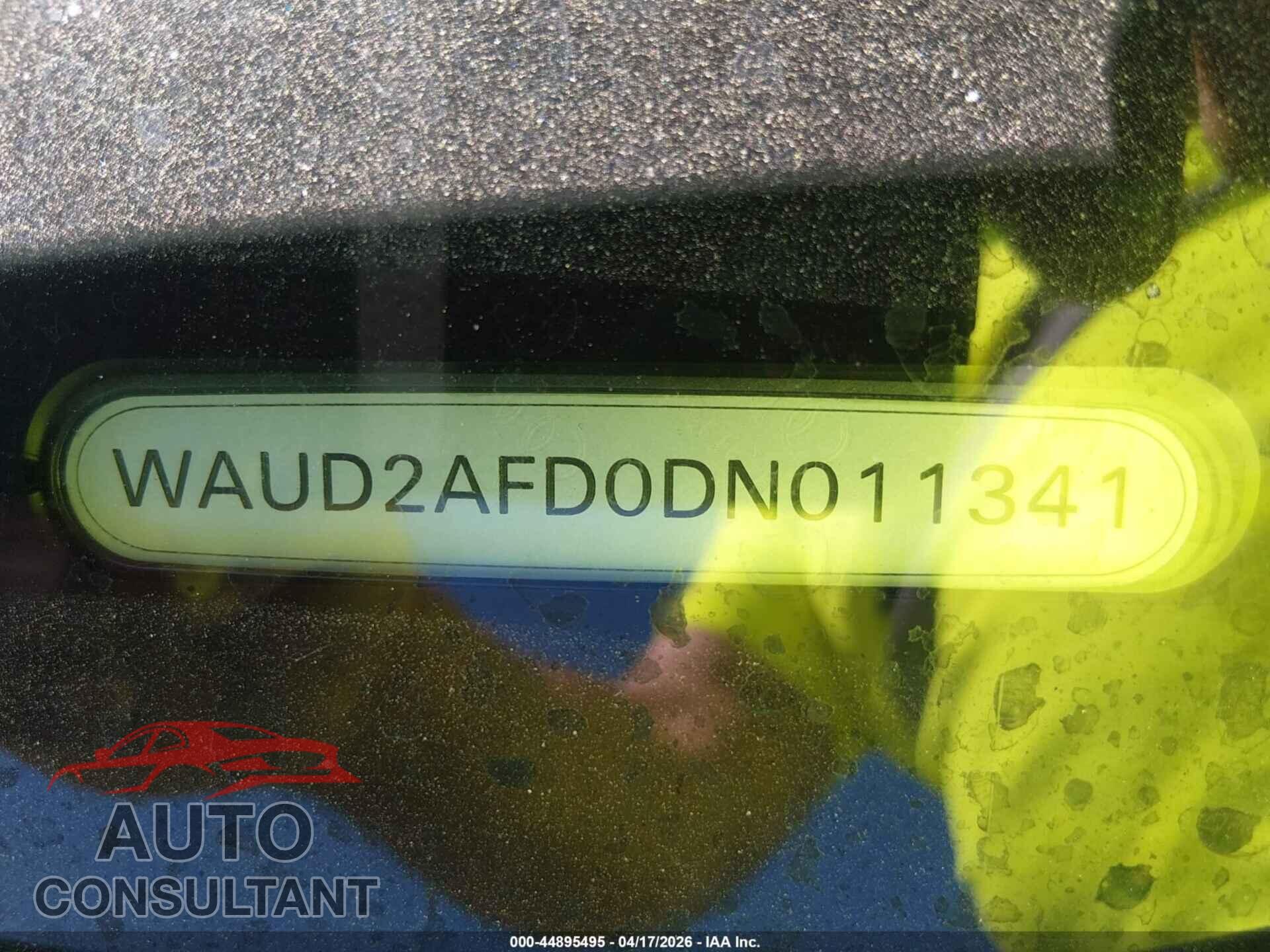 AUDI S8 2013 - WAUD2AFD0DN011341