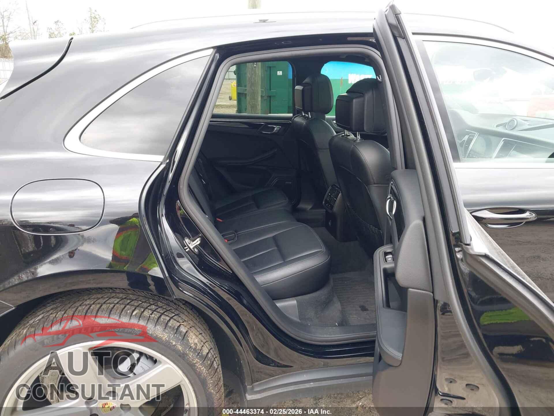 PORSCHE MACAN 2017 - WP1AB2A50HLB17591