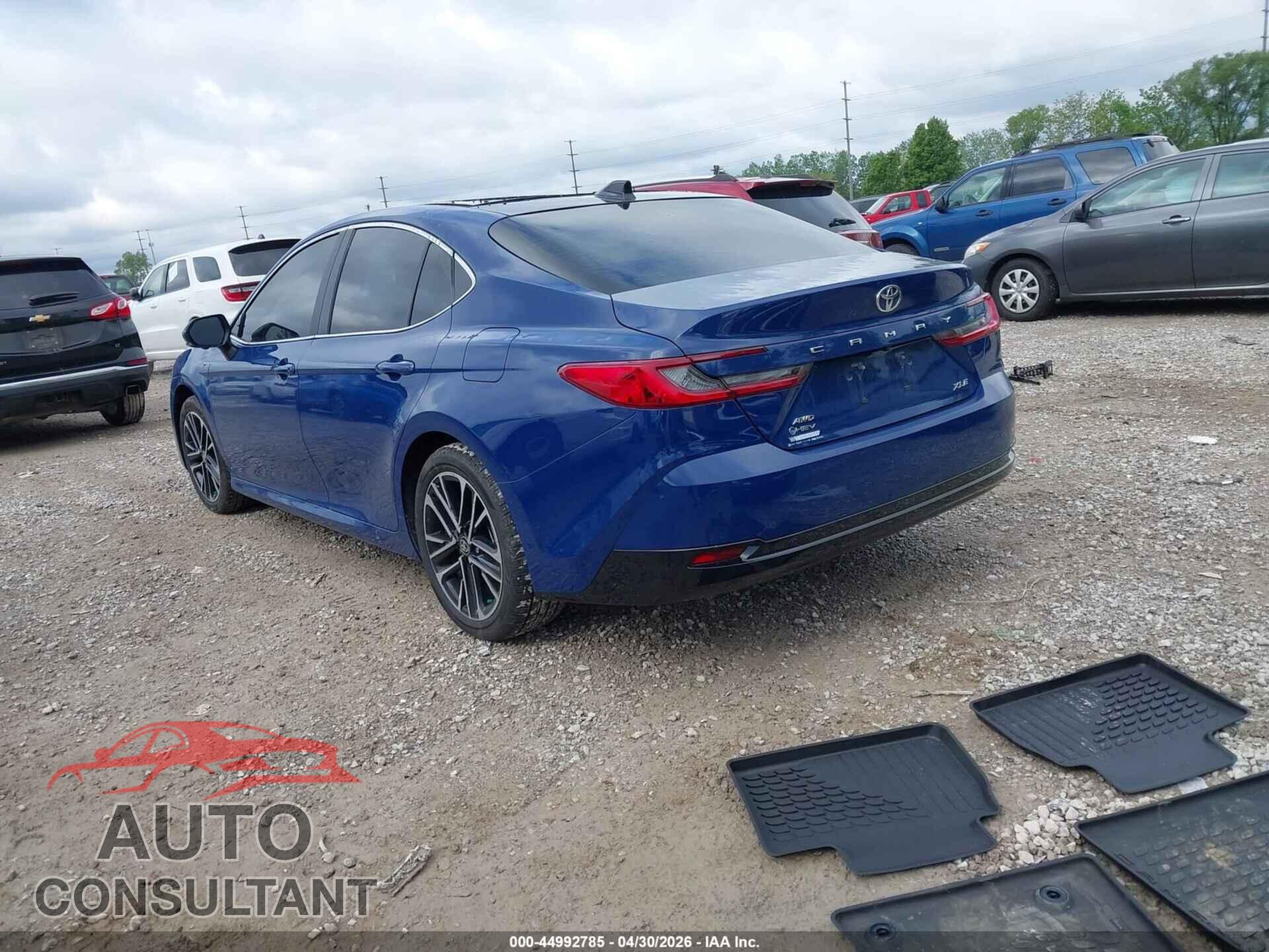 TOYOTA CAMRY 2026 - 4T1DBADK1TU039928
