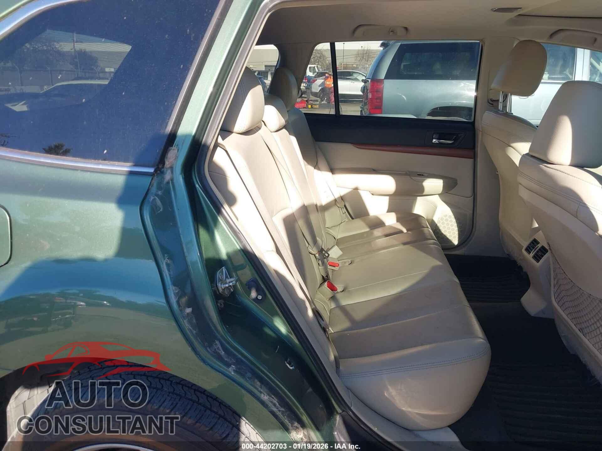 SUBARU OUTBACK 2013 - 4S4BRDKC8D2220912