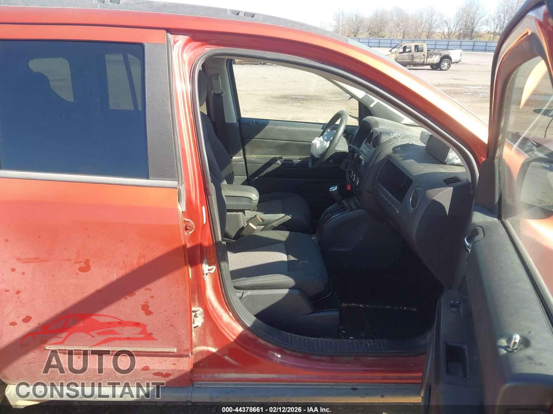 JEEP COMPASS 2010 - 1J4NT4FB0AD622678