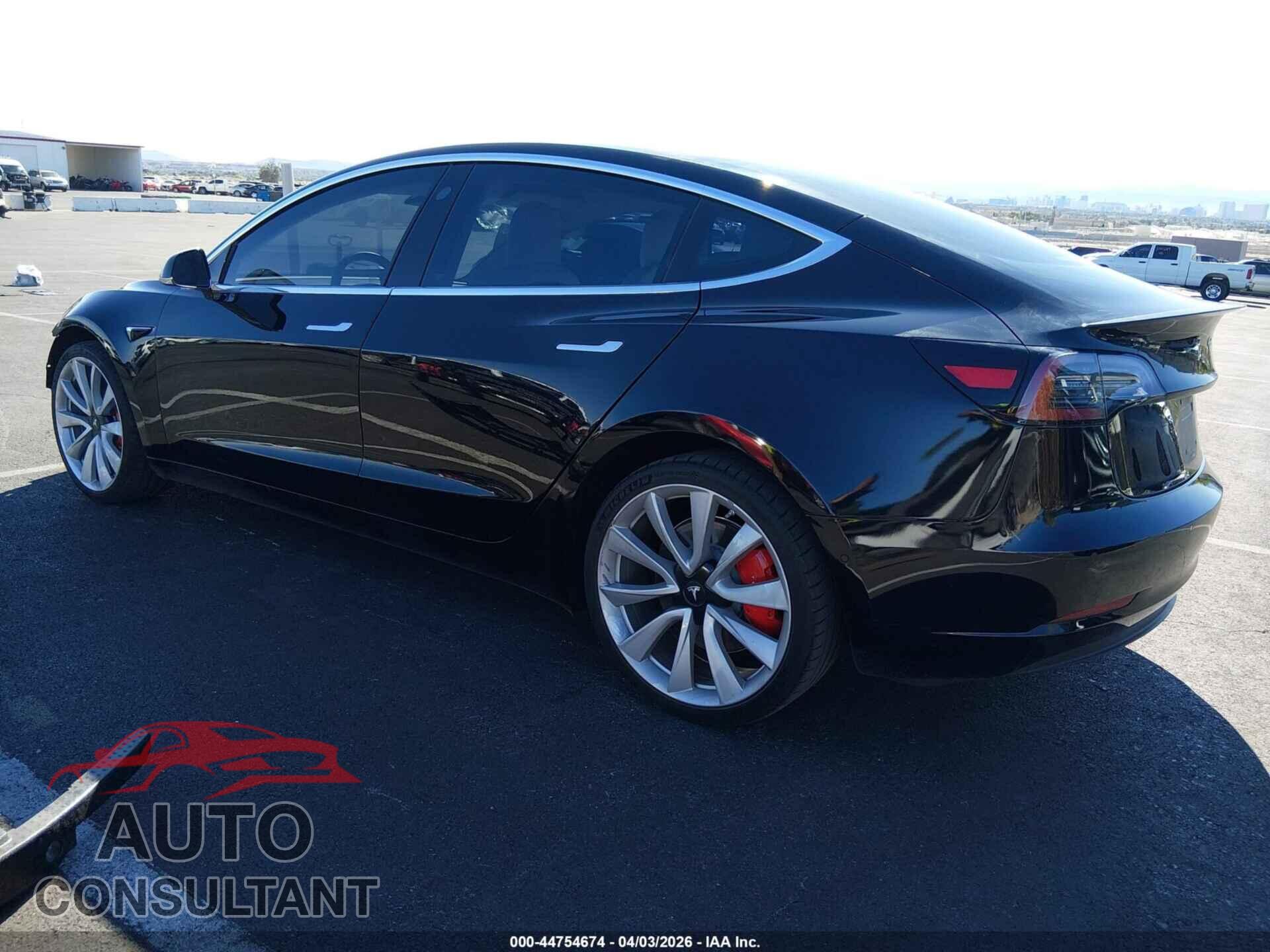 TESLA MODEL 3 2018 - 5YJ3E1EB2JF078698