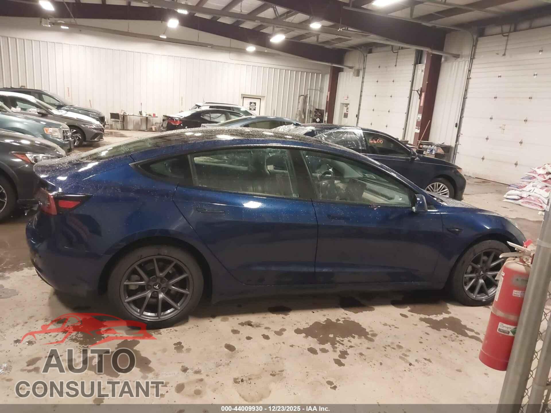 TESLA MODEL 3 2023 - 5YJ3E1EB6PF665169