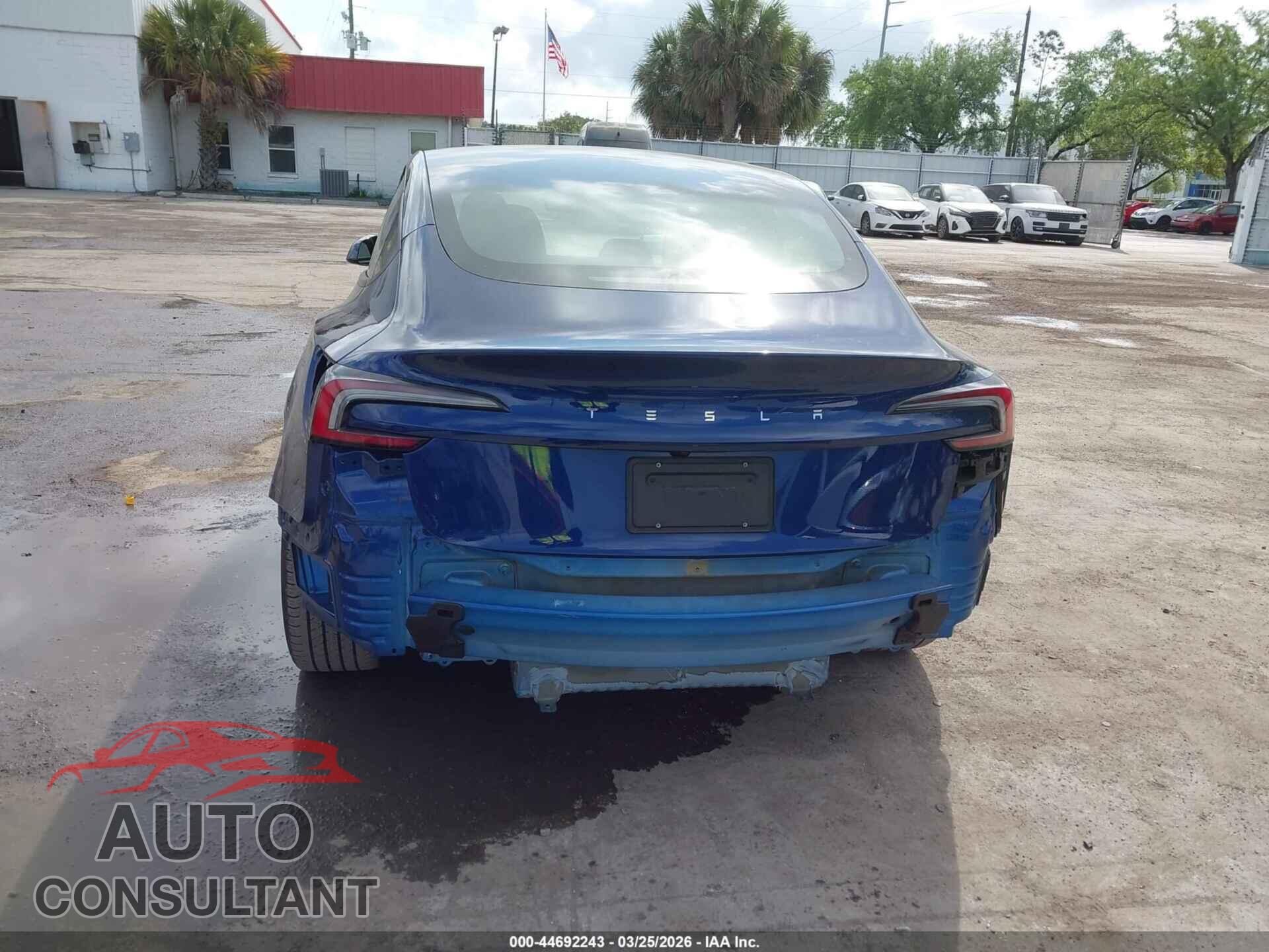 TESLA MODEL 3 2024 - 5YJ3E1EA2RF730335