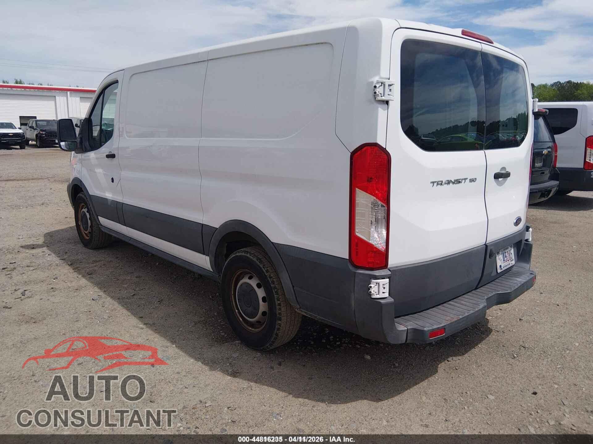 FORD TRANSIT-150 2015 - 1FTNE1ZM2FKB10032