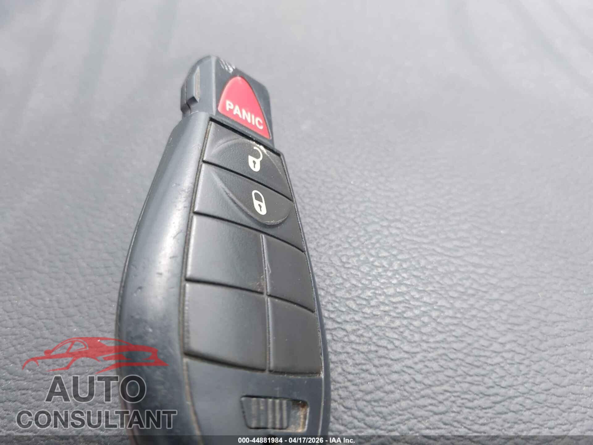 DODGE GRAND CARAVAN 2011 - 2D4RN4DG0BR773473