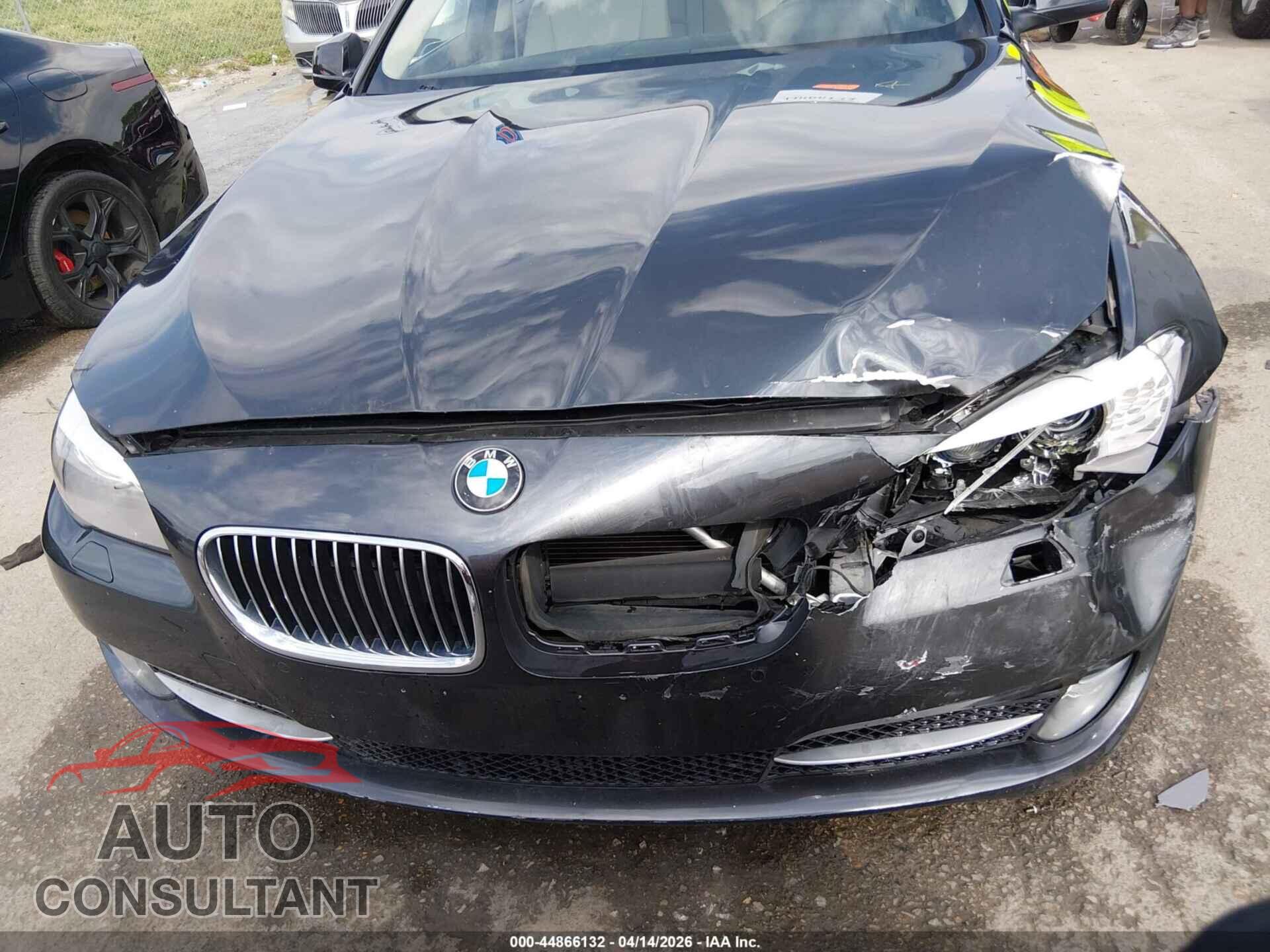 BMW 528I 2013 - WBAXG5C50DD231426