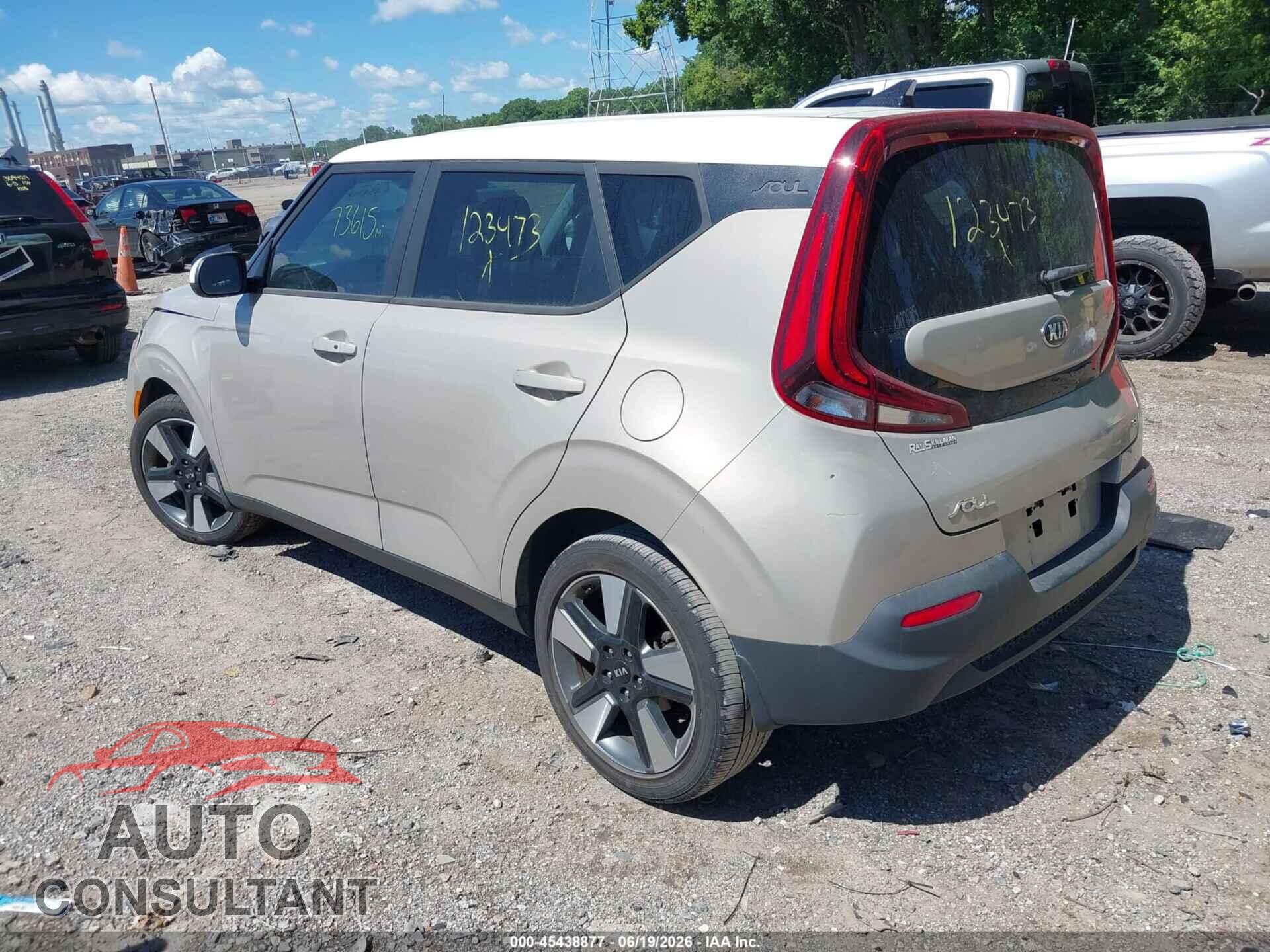 KIA SOUL 2020 - KNDJ33AU6L7123473