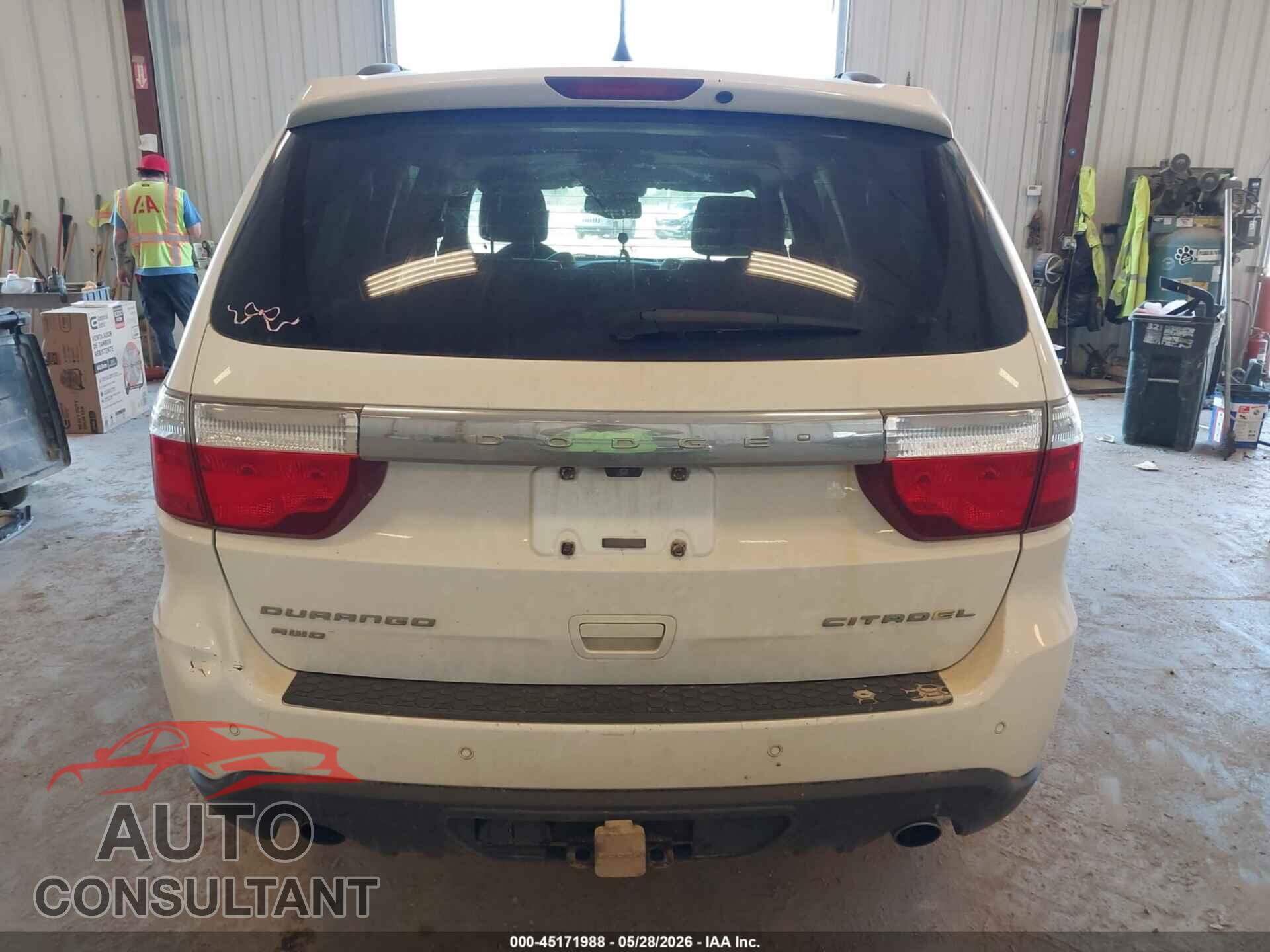 DODGE DURANGO 2013 - 1C4SDJET9DC565809