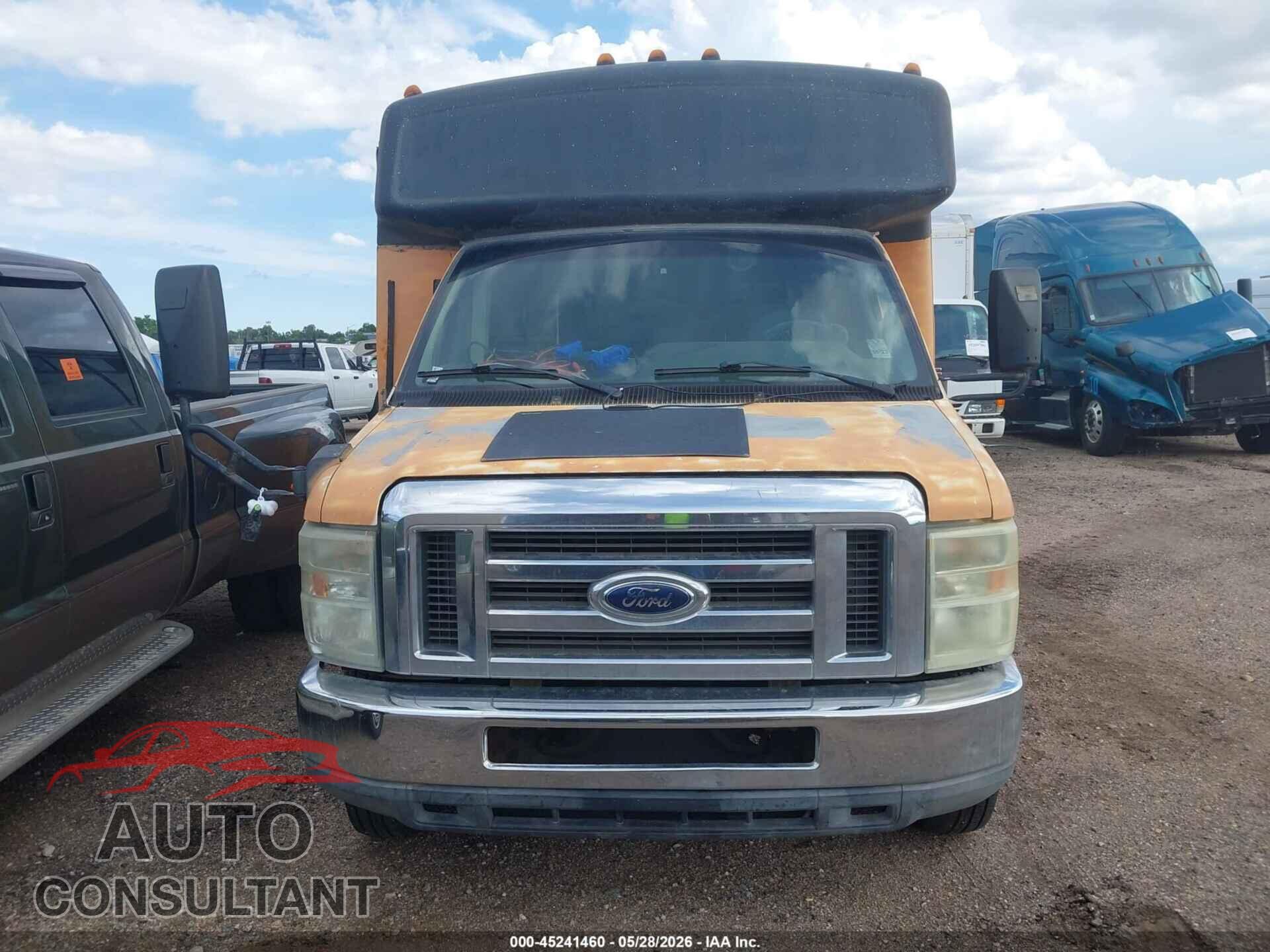FORD E-350 CUTAWAY 2009 - 1FDEE35L19DA13823