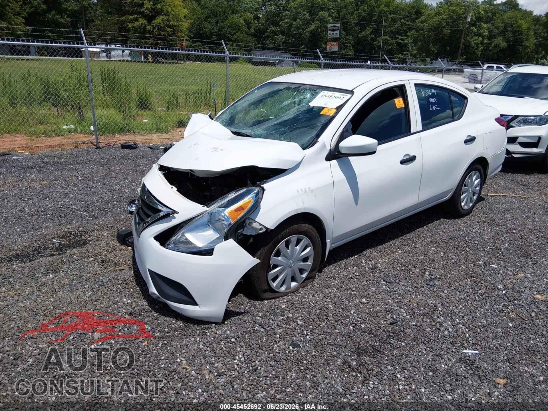 NISSAN VERSA 2017 - 3N1CN7AP3HL821436
