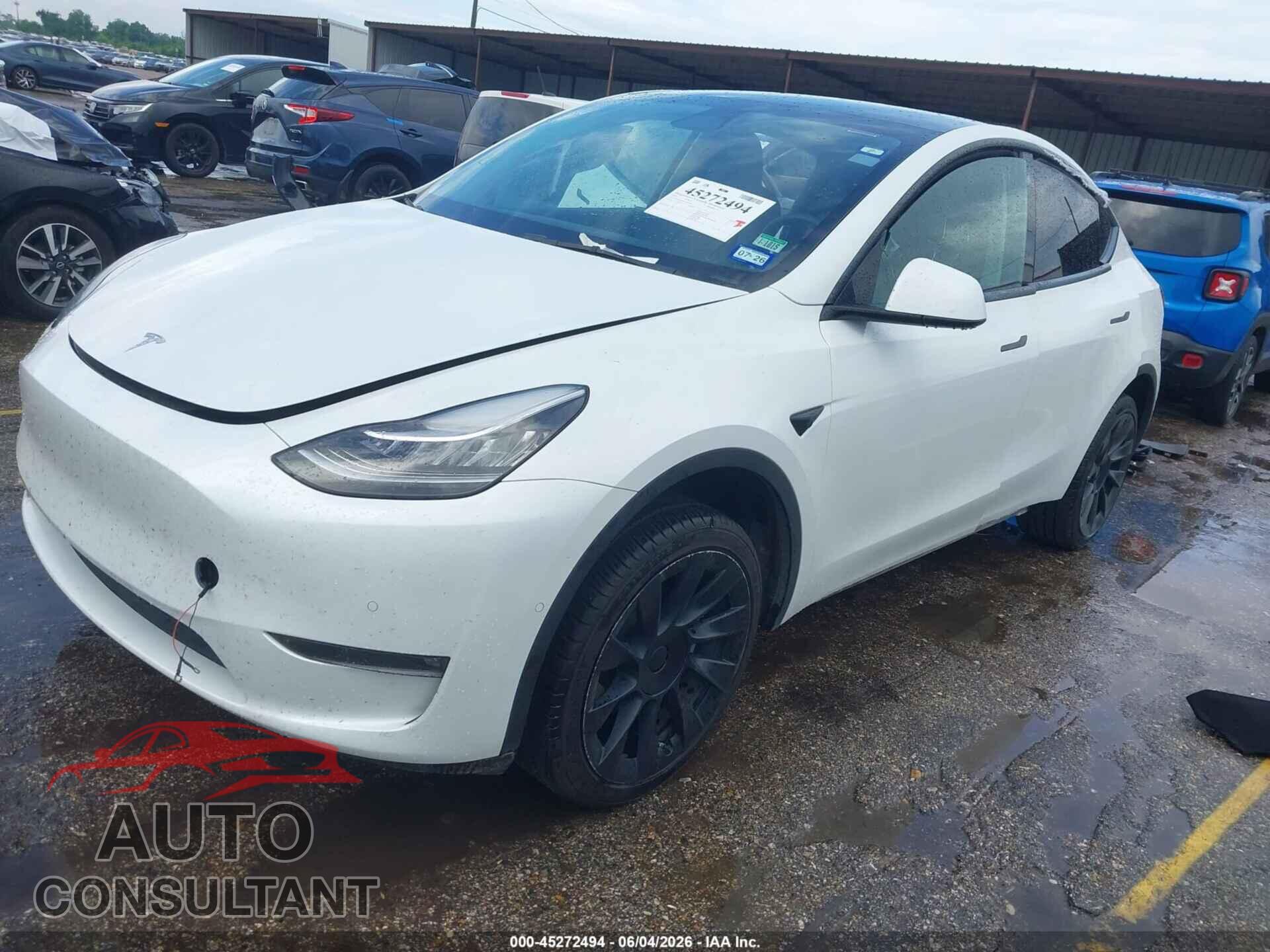 TESLA MODEL Y 2021 - 5YJYGDEEXMF306236