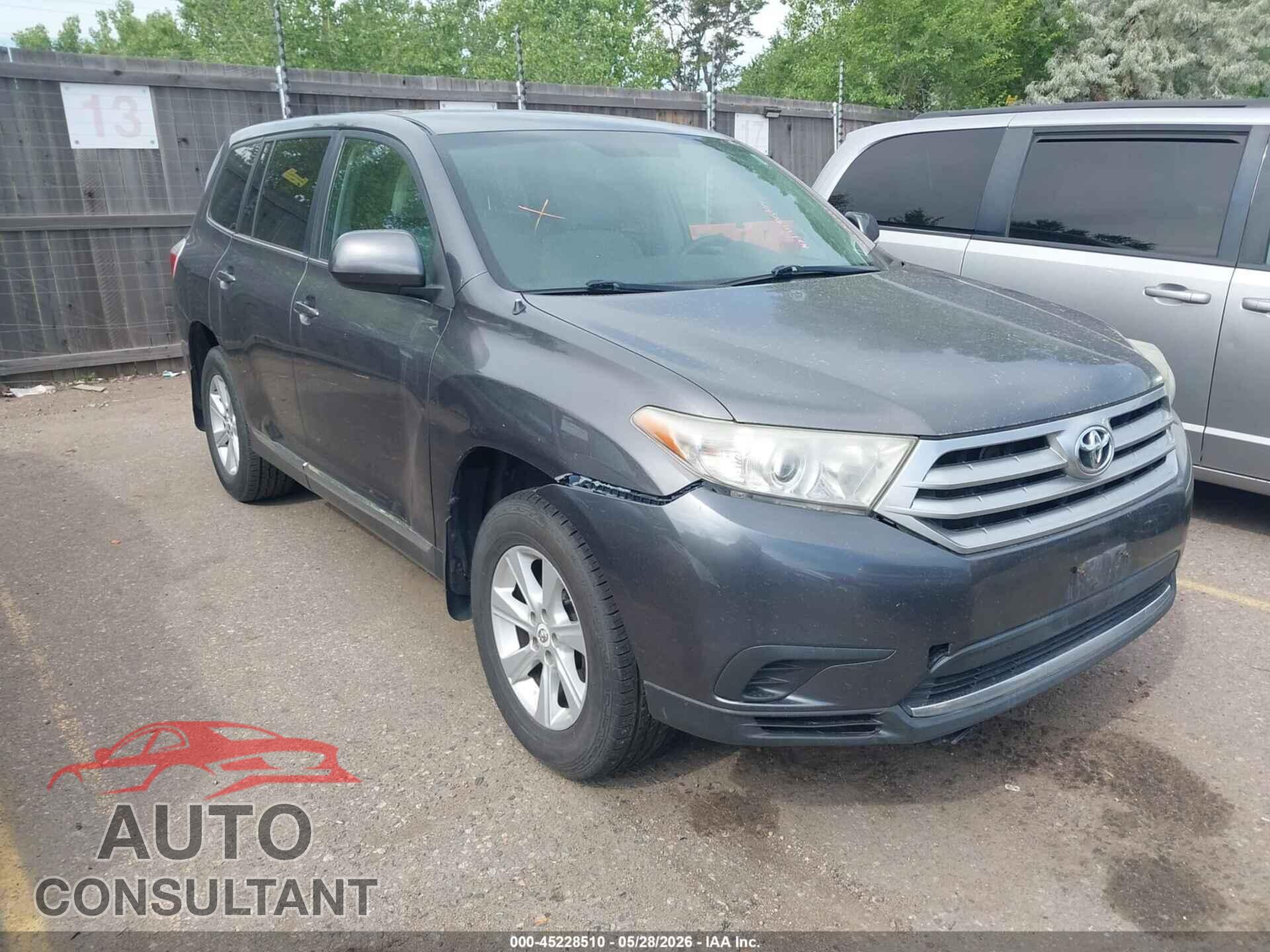 TOYOTA HIGHLANDER 2011 - 5TDBK3EH6BS091794