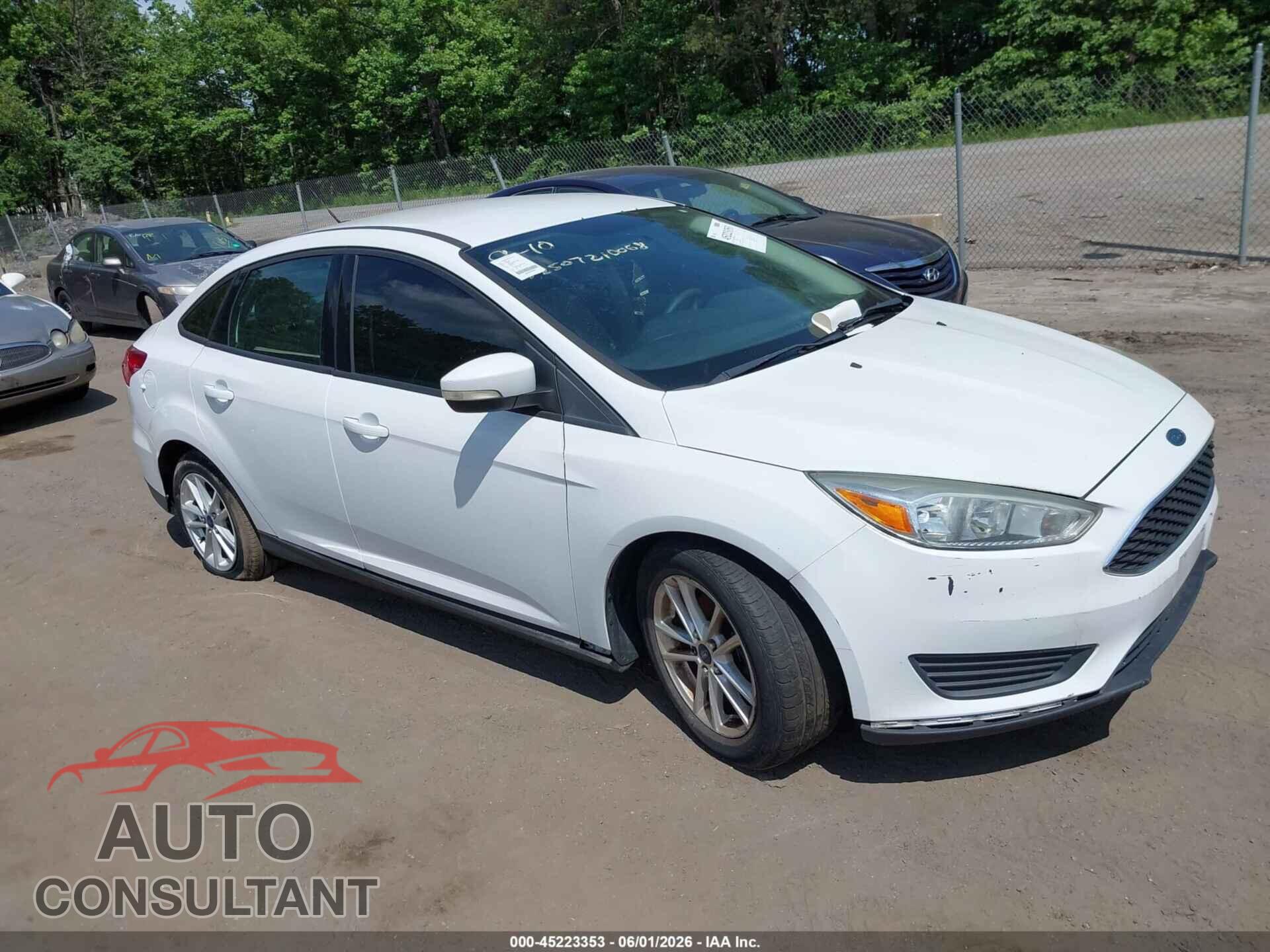 FORD FOCUS 2015 - 1FADP3F2XFL376046