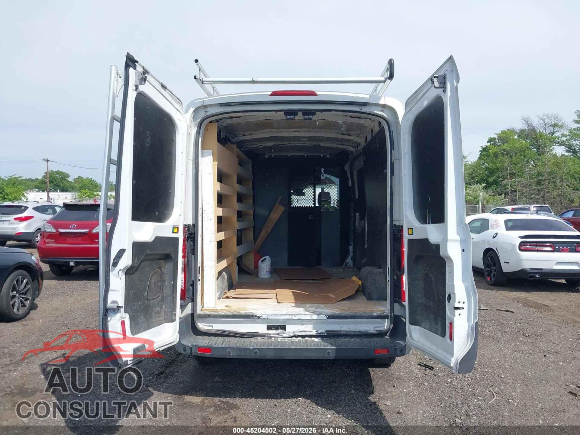 FORD TRANSIT-350 2017 - 1FTBW2CM1HKB21556
