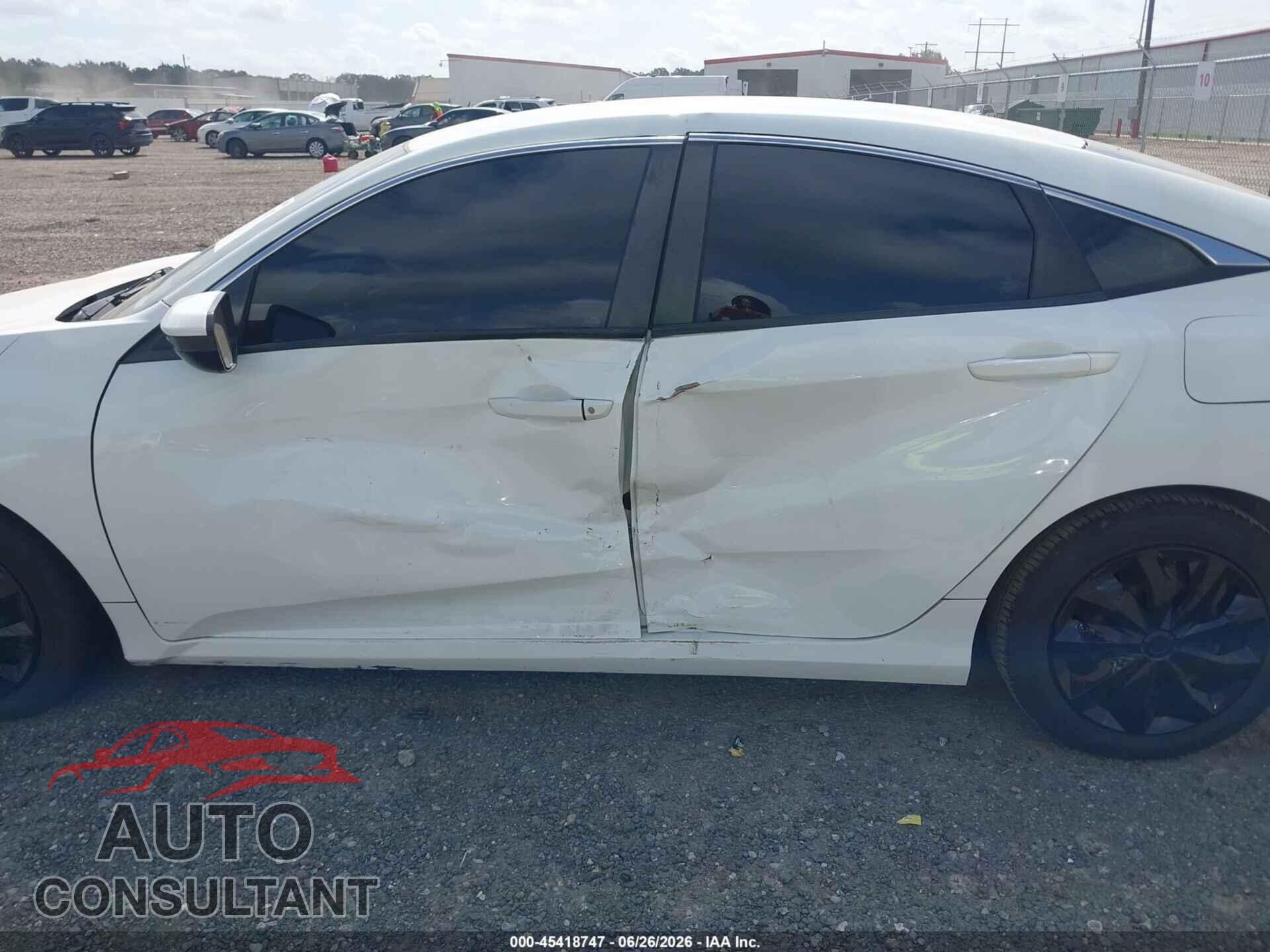 HONDA CIVIC 2017 - 19XFC2F57HE001651