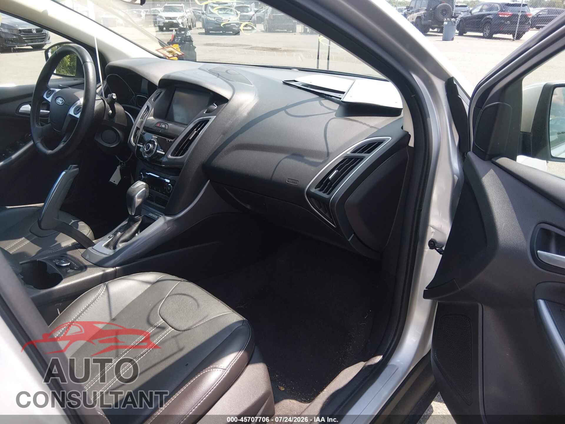 FORD FOCUS 2014 - 1FADP3N26EL146830