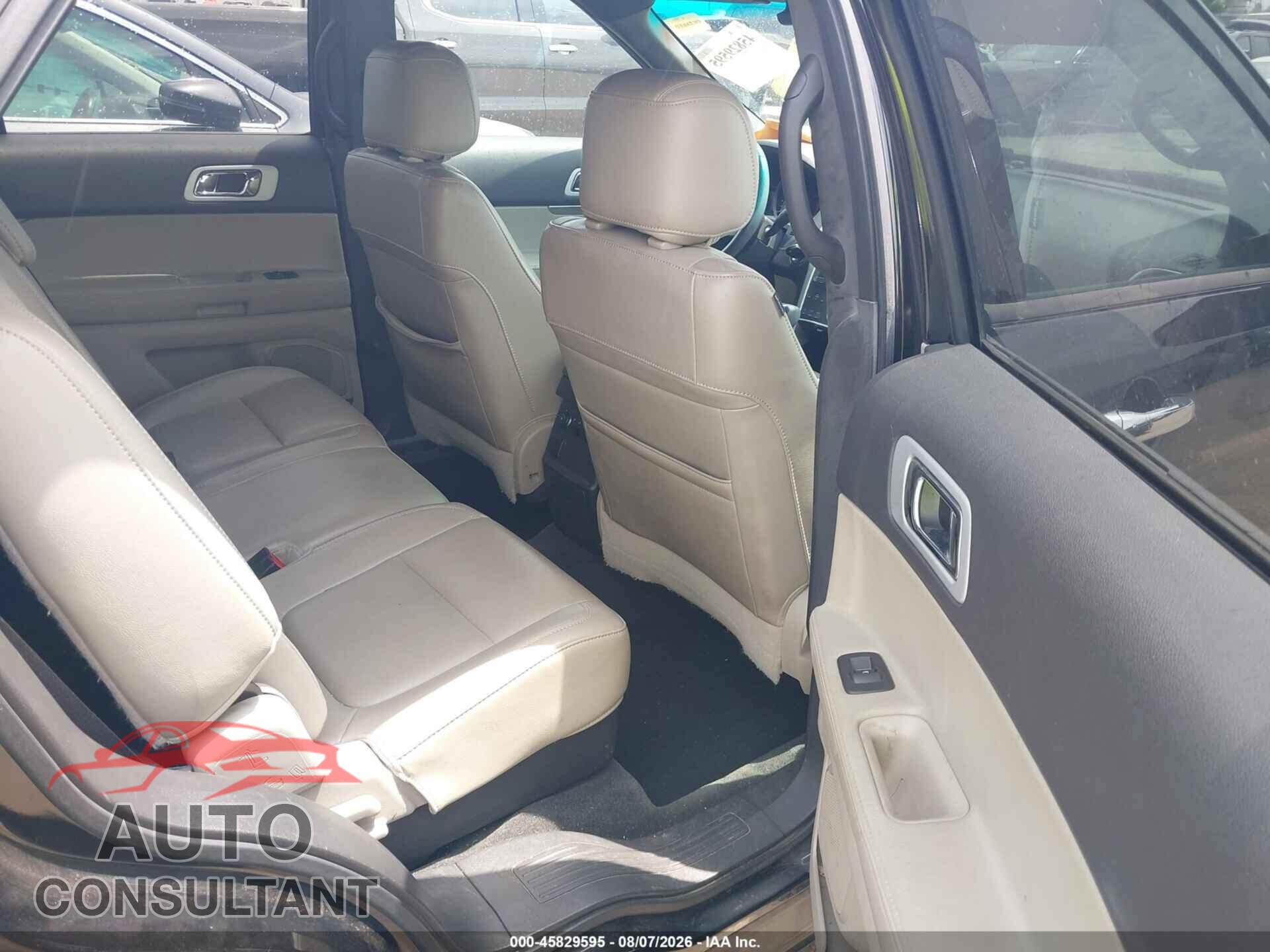 FORD EXPLORER 2011 - 1FMHK8D86BGA31996