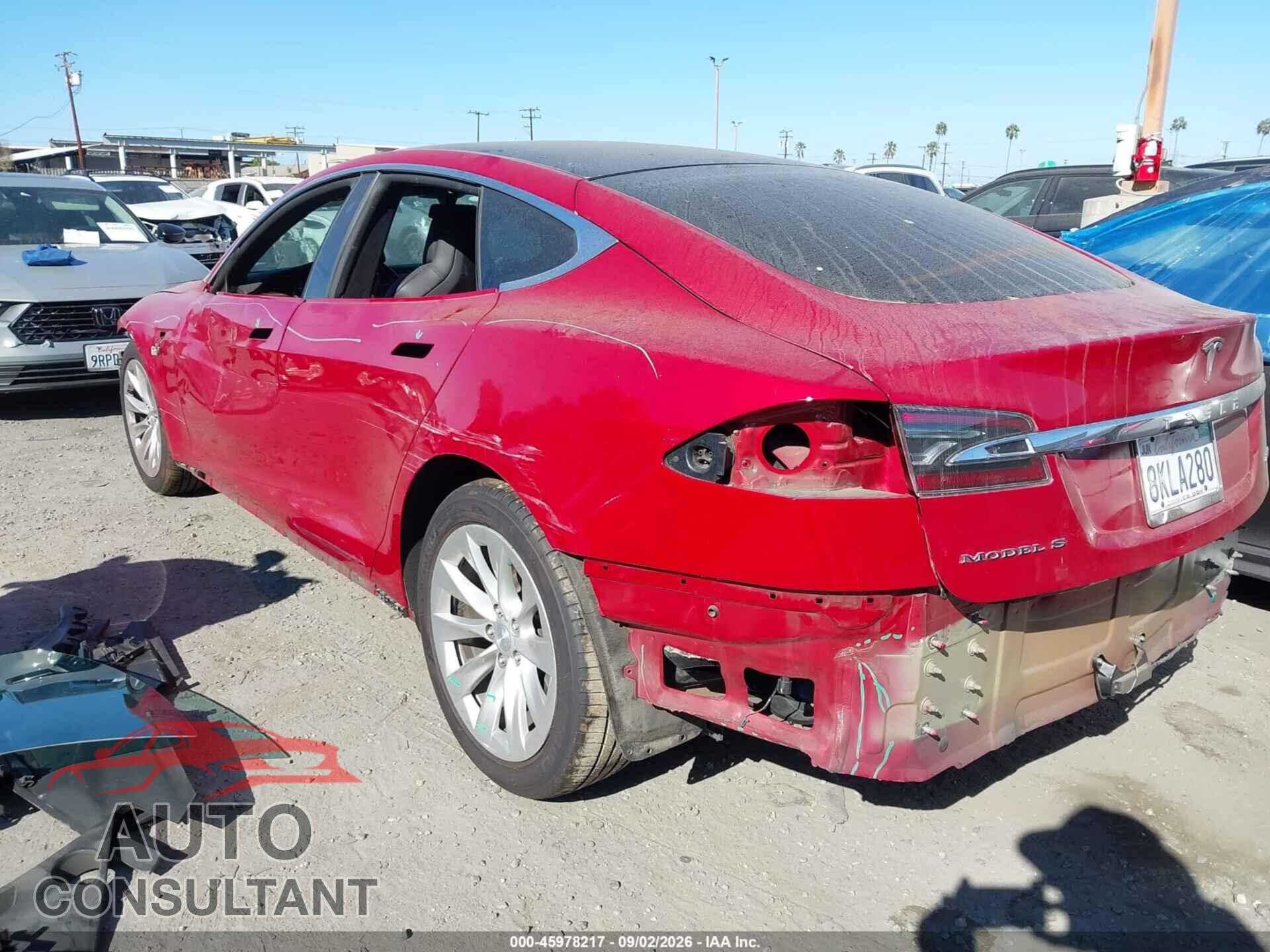 TESLA MODEL S 2018 - 5YJSA1E23JF296947