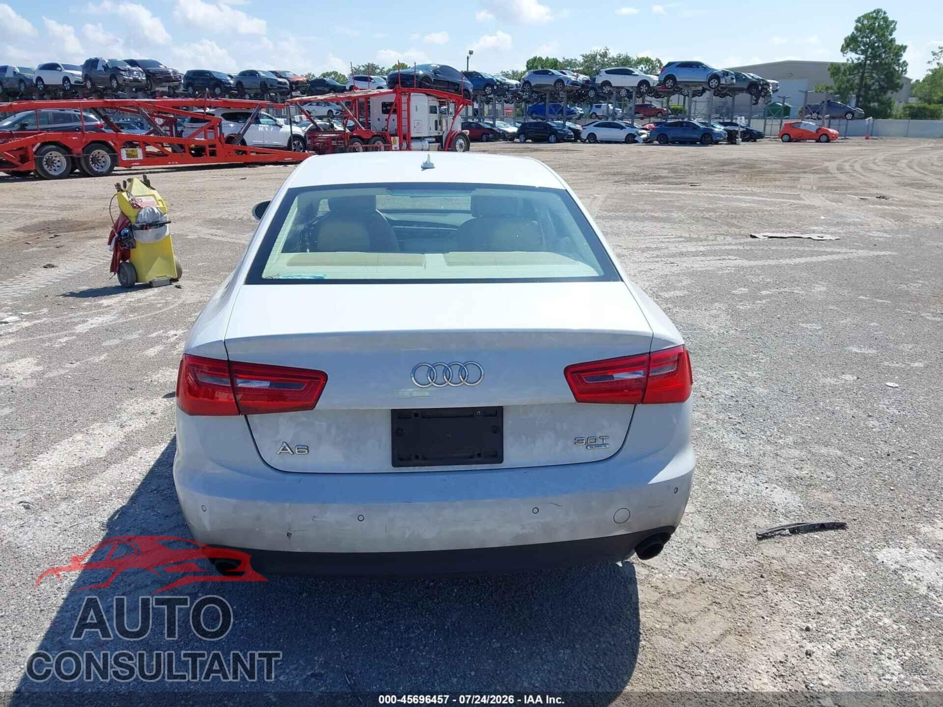 AUDI A6 2013 - WAUGGAFC2DN004865
