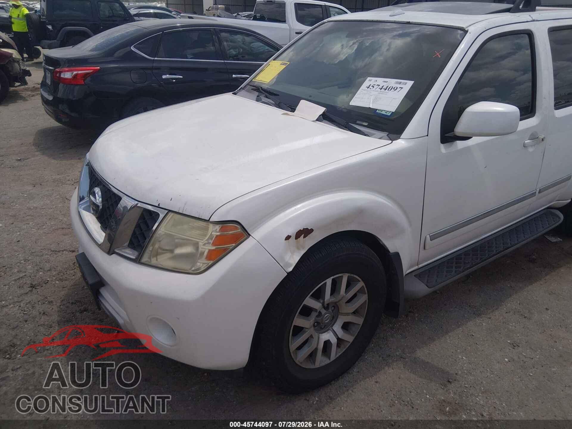 NISSAN PATHFINDER 2009 - 5N1AR18U89C600120
