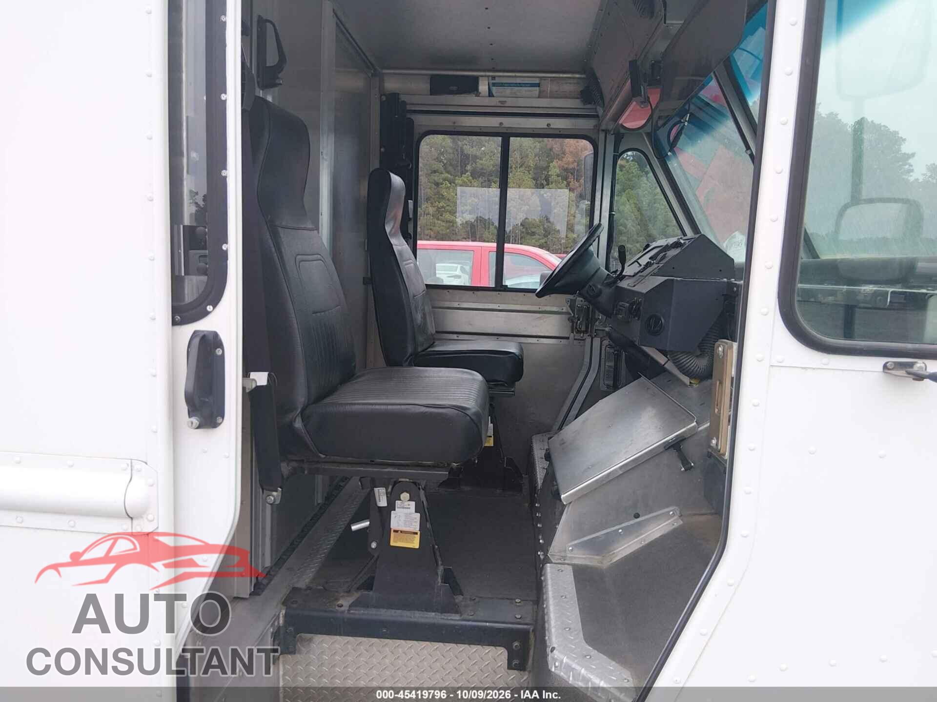 FORD E-350 STRIPPED 2016 - 1FC3E3KS8GDC48367