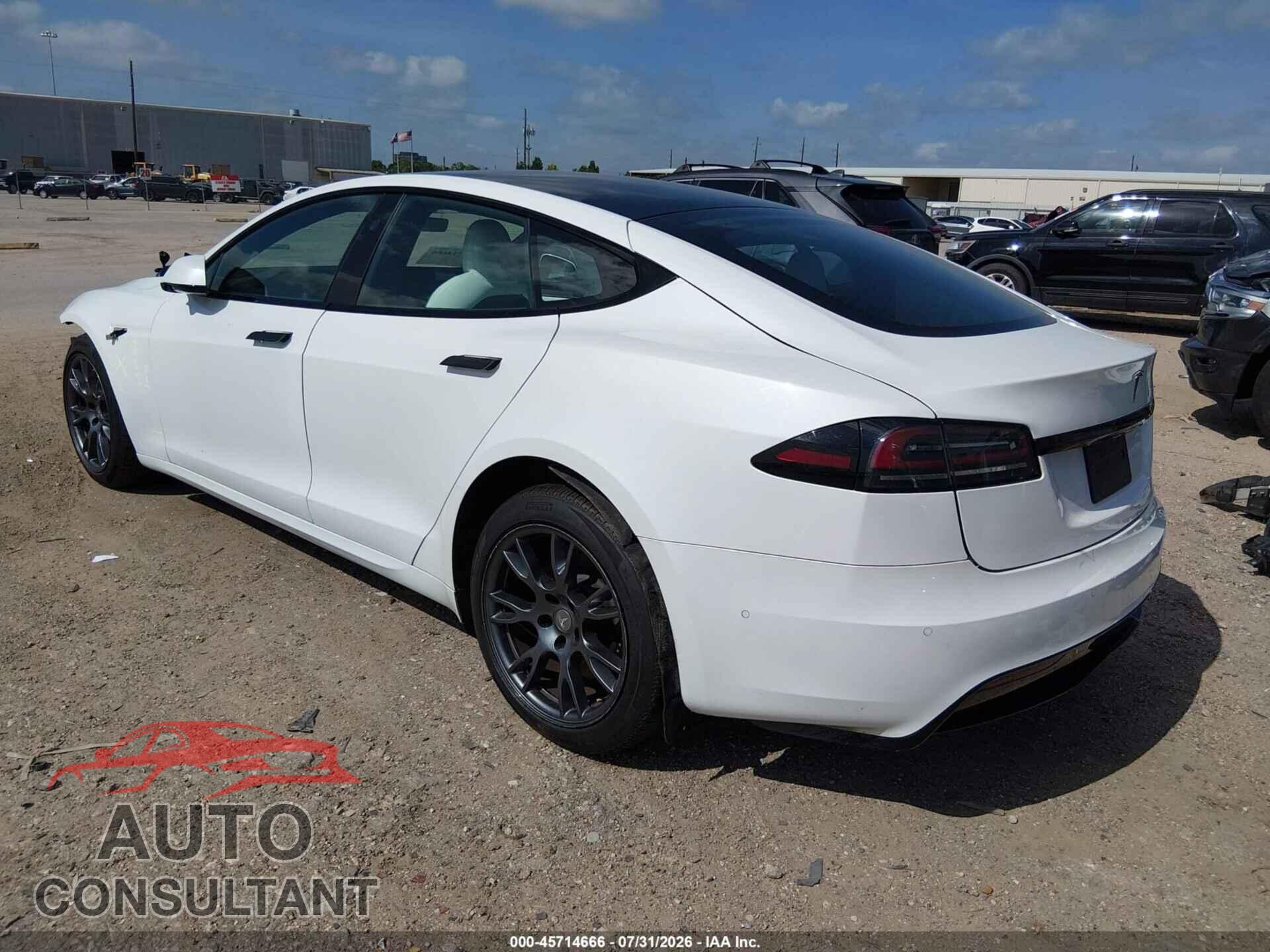 TESLA MODEL S 2022 - 5YJSA1E51NF476718