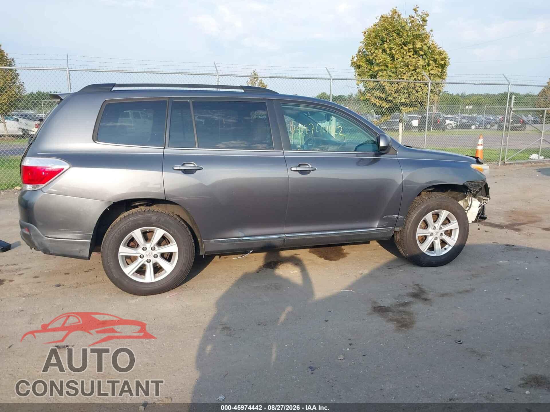 TOYOTA HIGHLANDER 2011 - 5TDBK3EH7BS068301