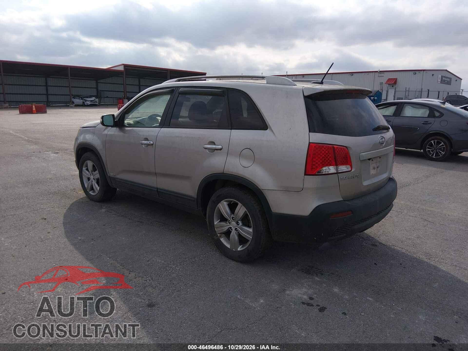 KIA SORENTO 2013 - 5XYKUDA22DG409072