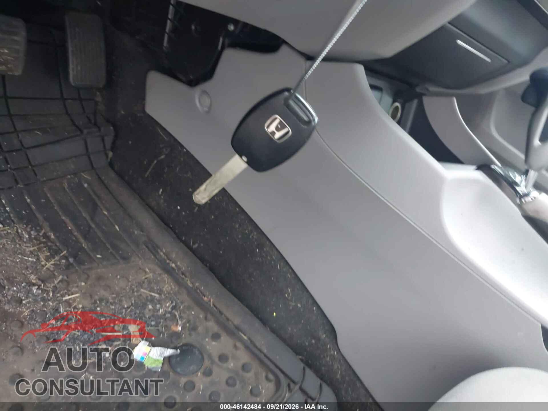 HONDA CIVIC 2013 - 2HGFB2F5XDH577656