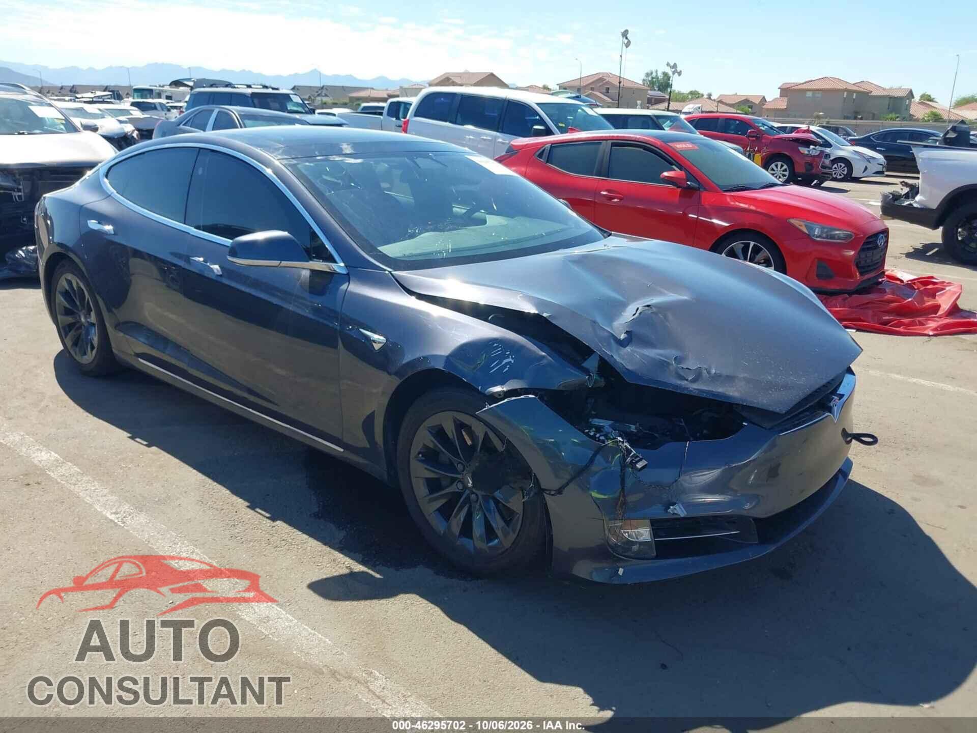 TESLA MODEL S 2019 - 5YJSA1E22KF307177