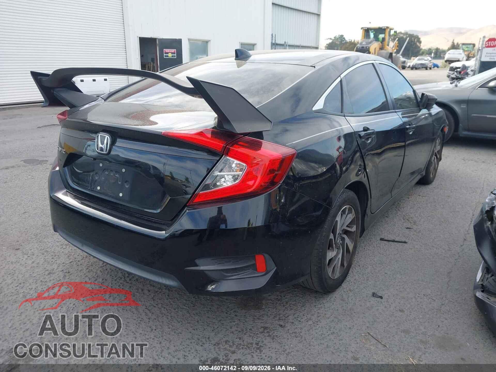 HONDA CIVIC 2017 - 19XFC2F78HE036202