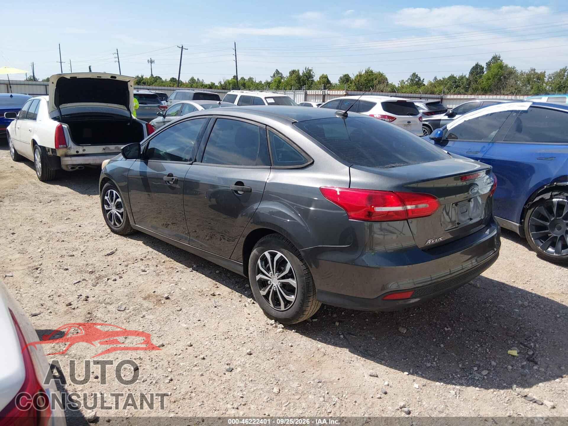FORD FOCUS 2017 - 1FADP3E28HL253902