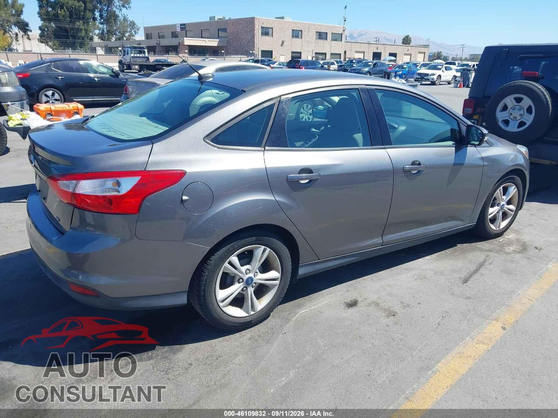 FORD FOCUS 2014 - 1FADP3F2XEL146604