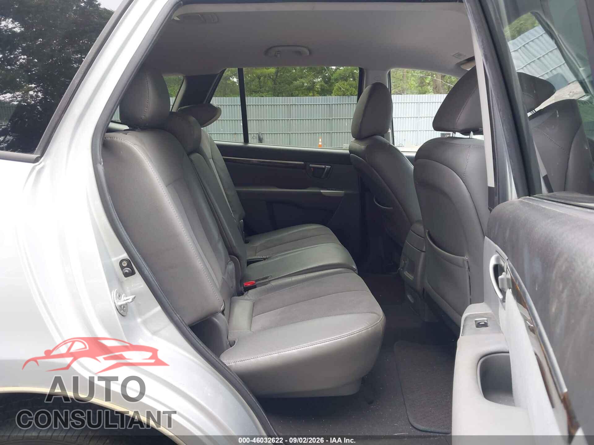 HYUNDAI SANTA FE 2010 - 5NMSHDAG2AH347318