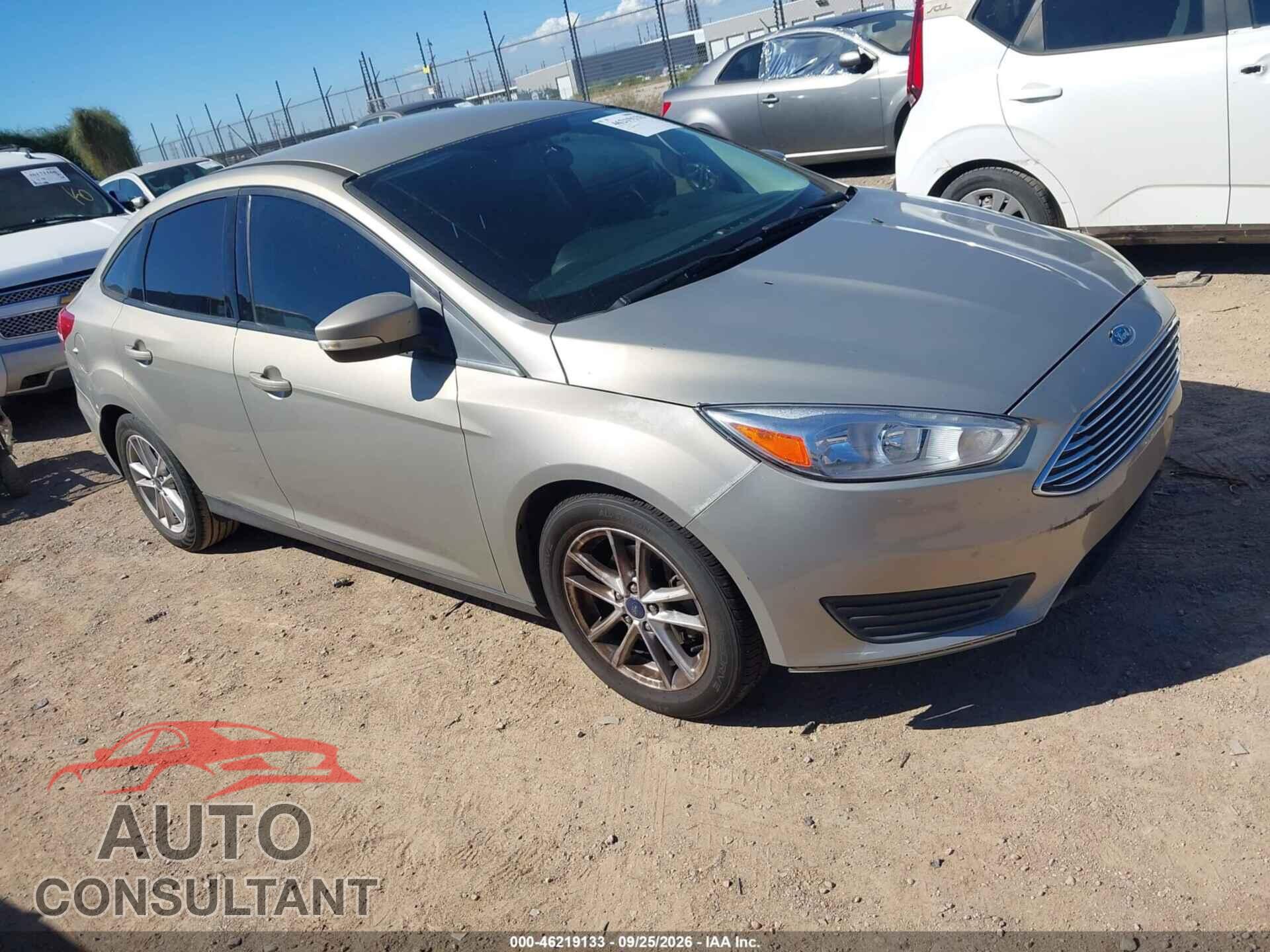 FORD FOCUS 2016 - 1FADP3F22GL365446