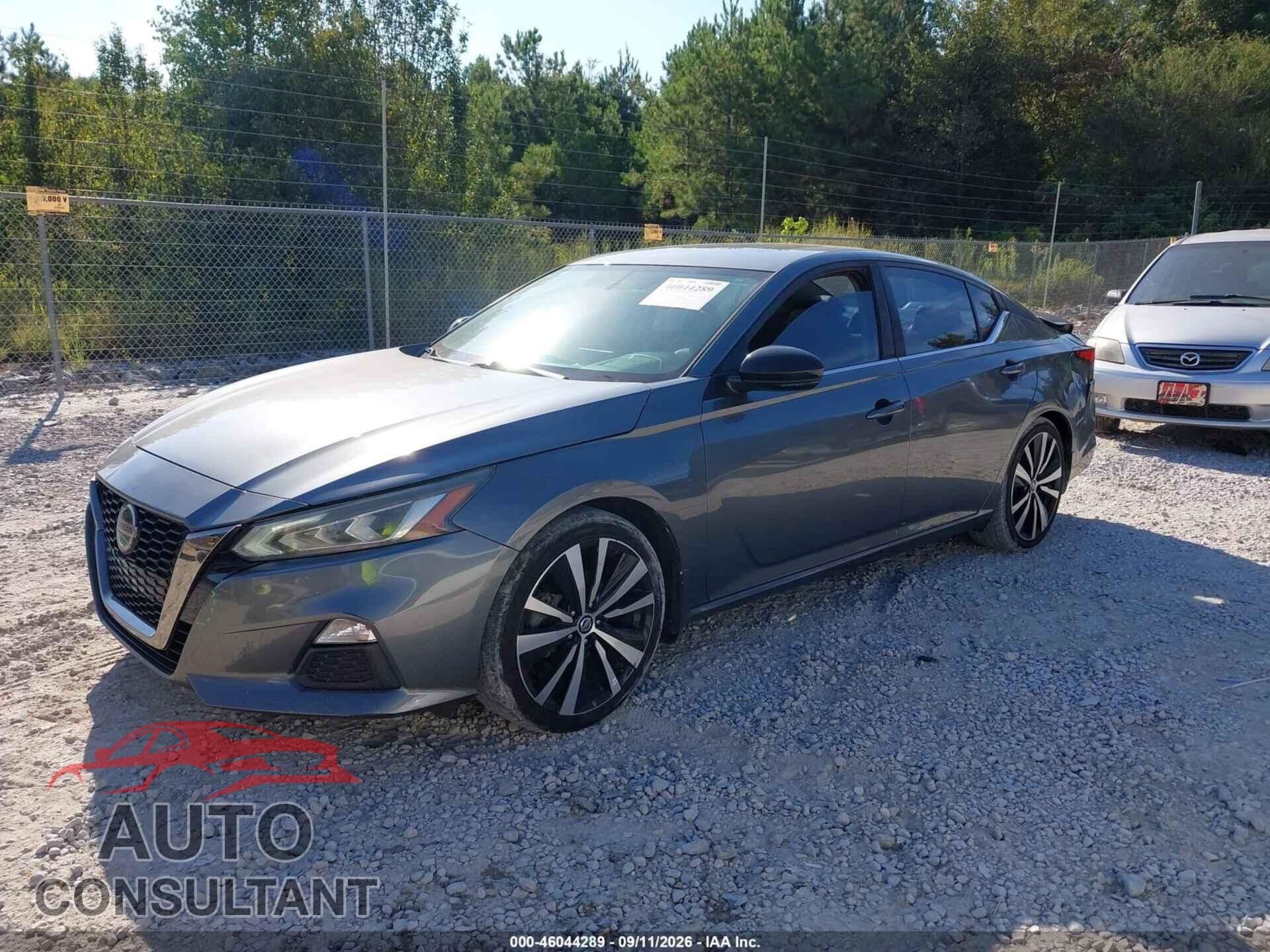NISSAN ALTIMA 2019 - 1N4BL4CV1KC125501