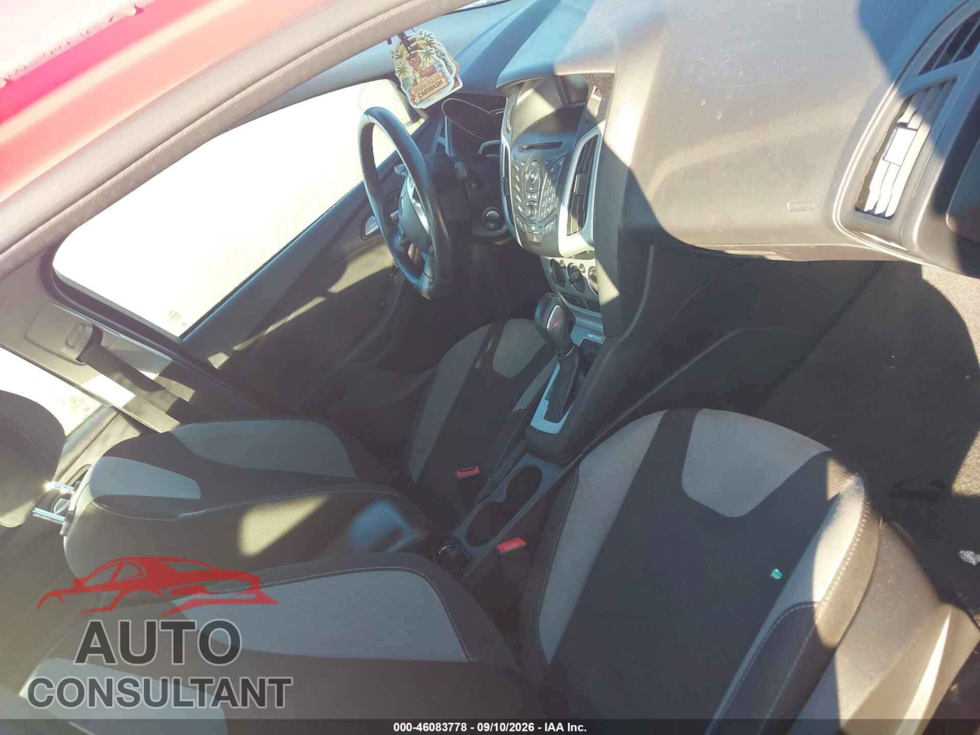 FORD FOCUS 2014 - 1FADP3F22EL361023