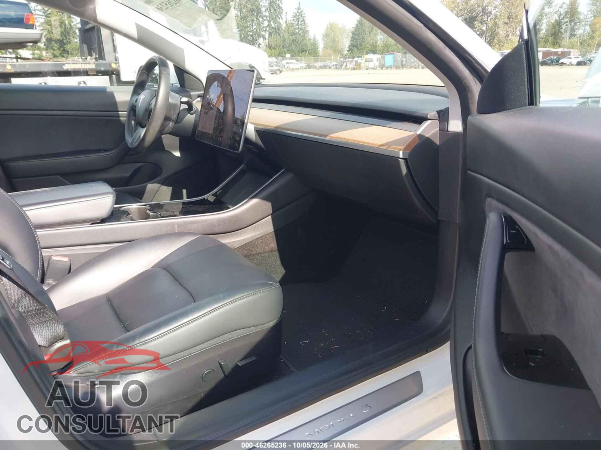 TESLA MODEL 3 2020 - 5YJ3E1EB2LF650730
