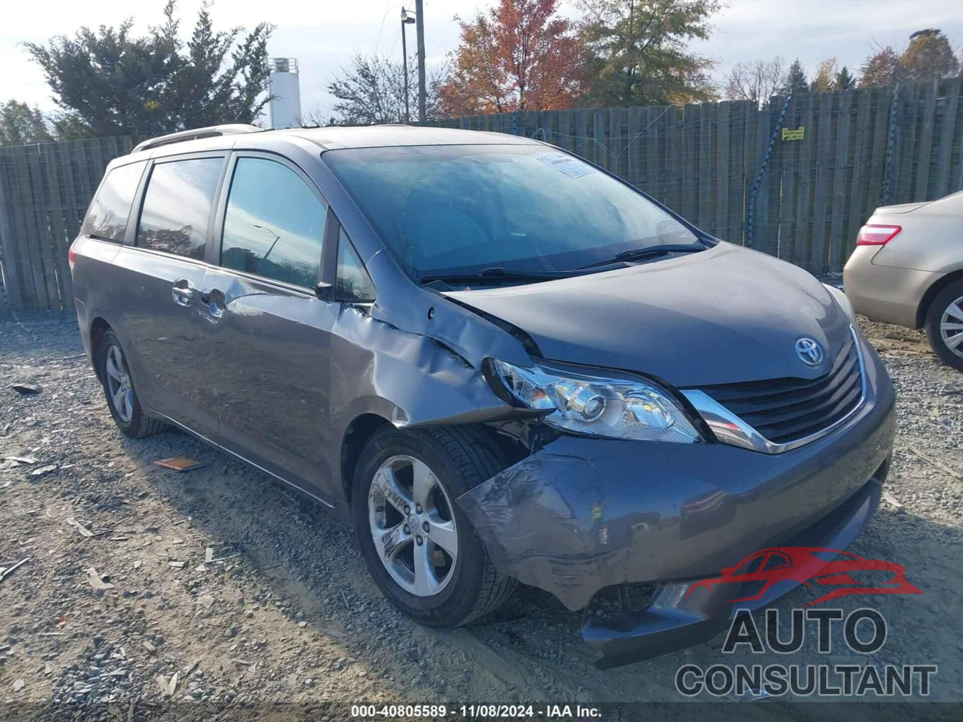 TOYOTA SIENNA 2011 - 5TDKK3DC1BS146559