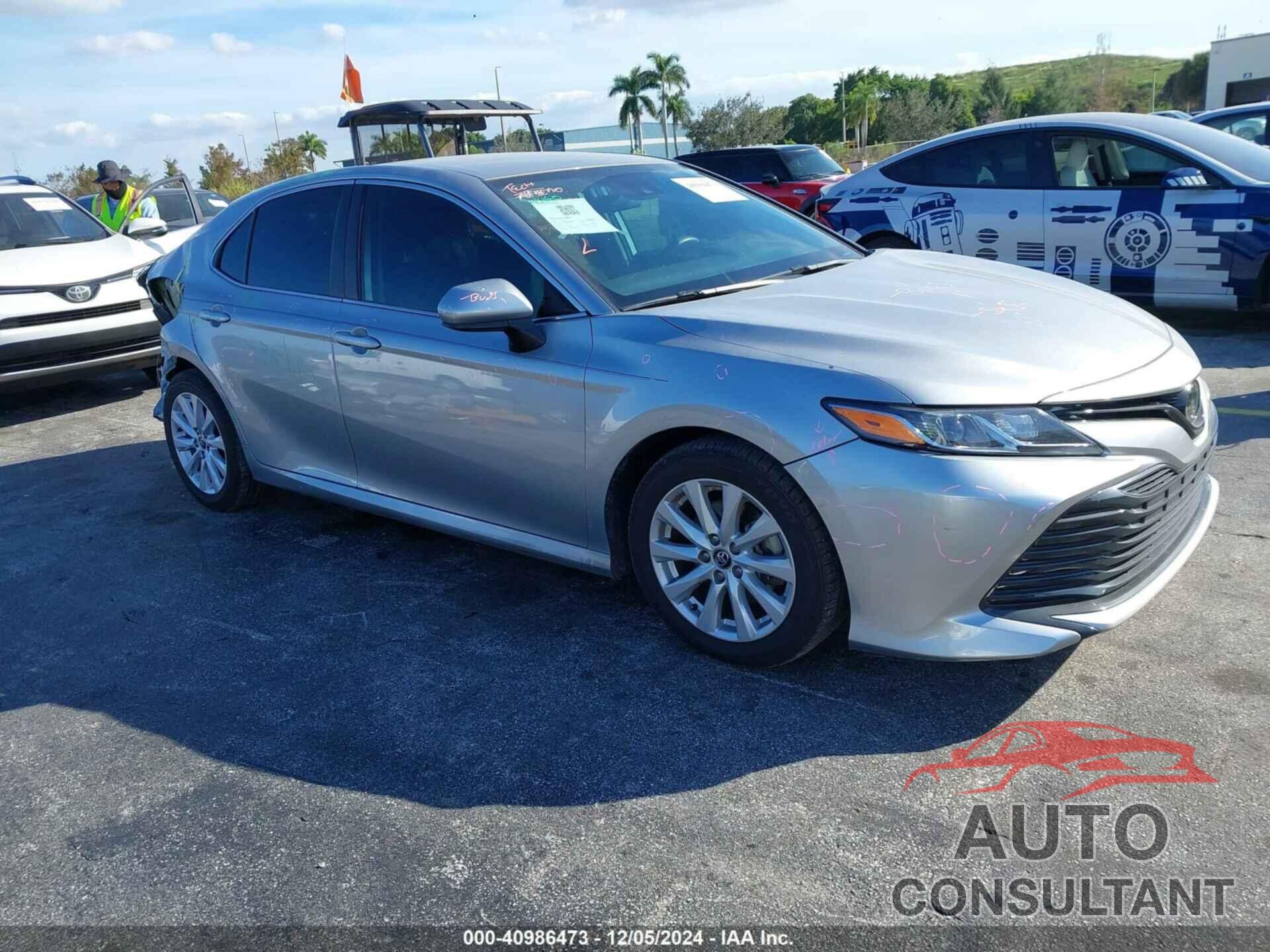 TOYOTA CAMRY 2020 - 4T1C11AK5LU337840