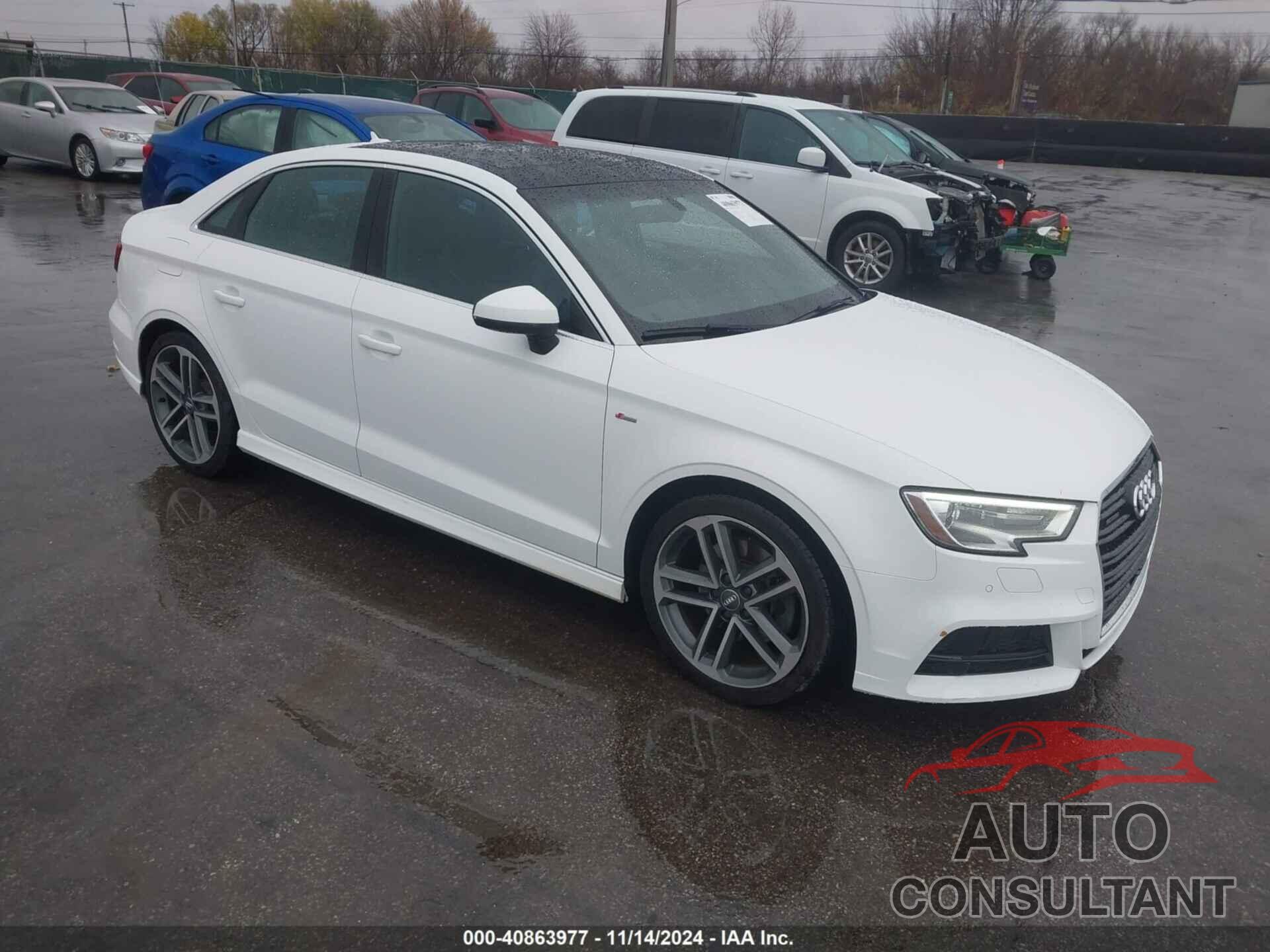 AUDI A3 2017 - WAUJ8GFF3H1019436